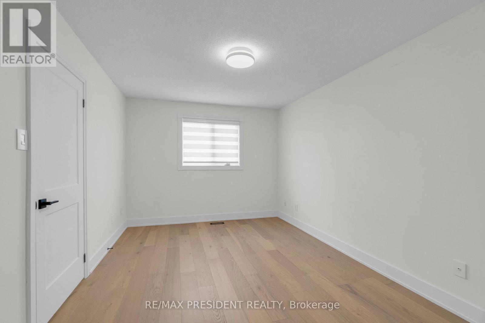 4430 Hearthside Drive, Mississauga, Ontario  L5R 1R3 - Photo 35 - W12521298