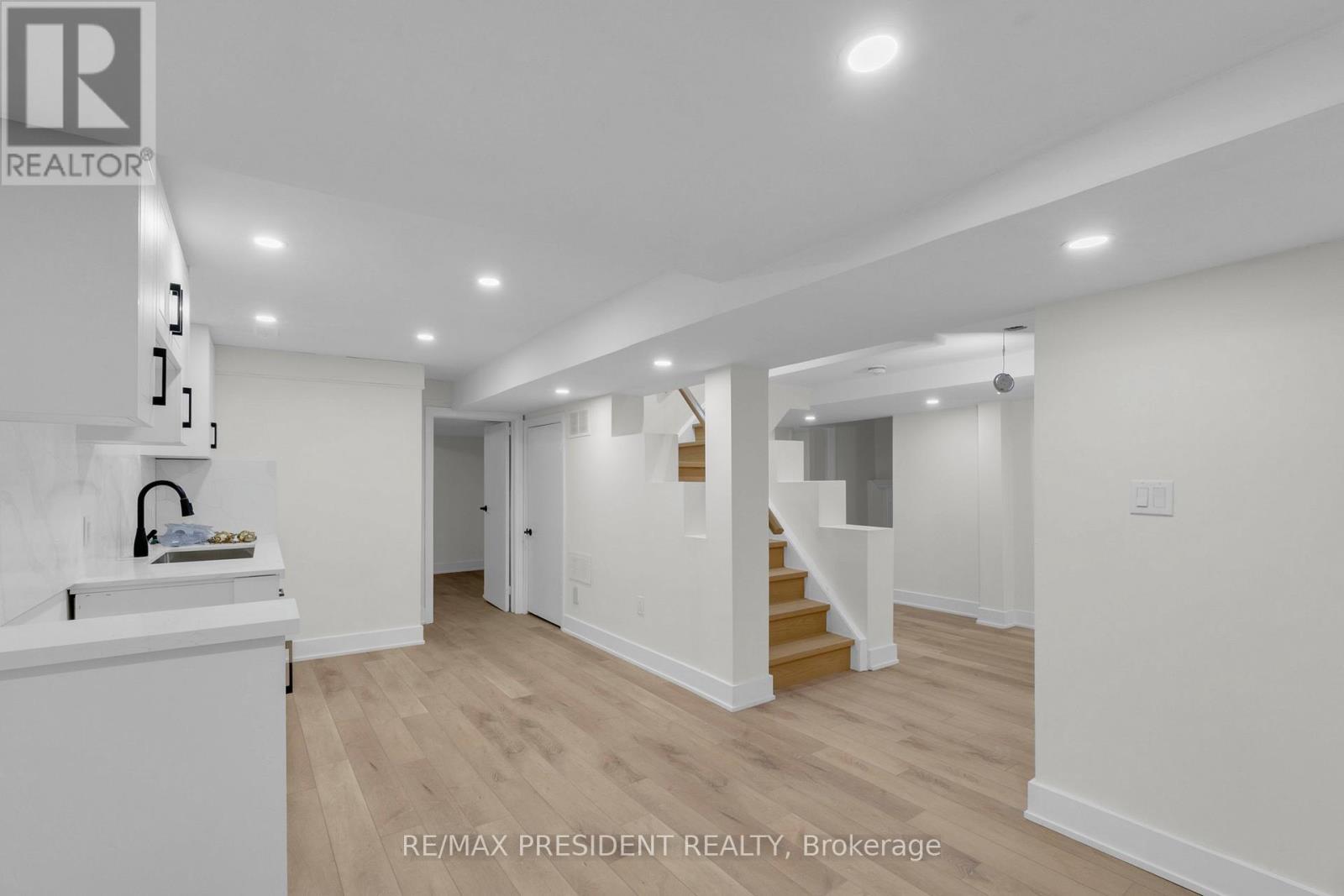 4430 Hearthside Drive, Mississauga, Ontario  L5R 1R3 - Photo 39 - W12521298