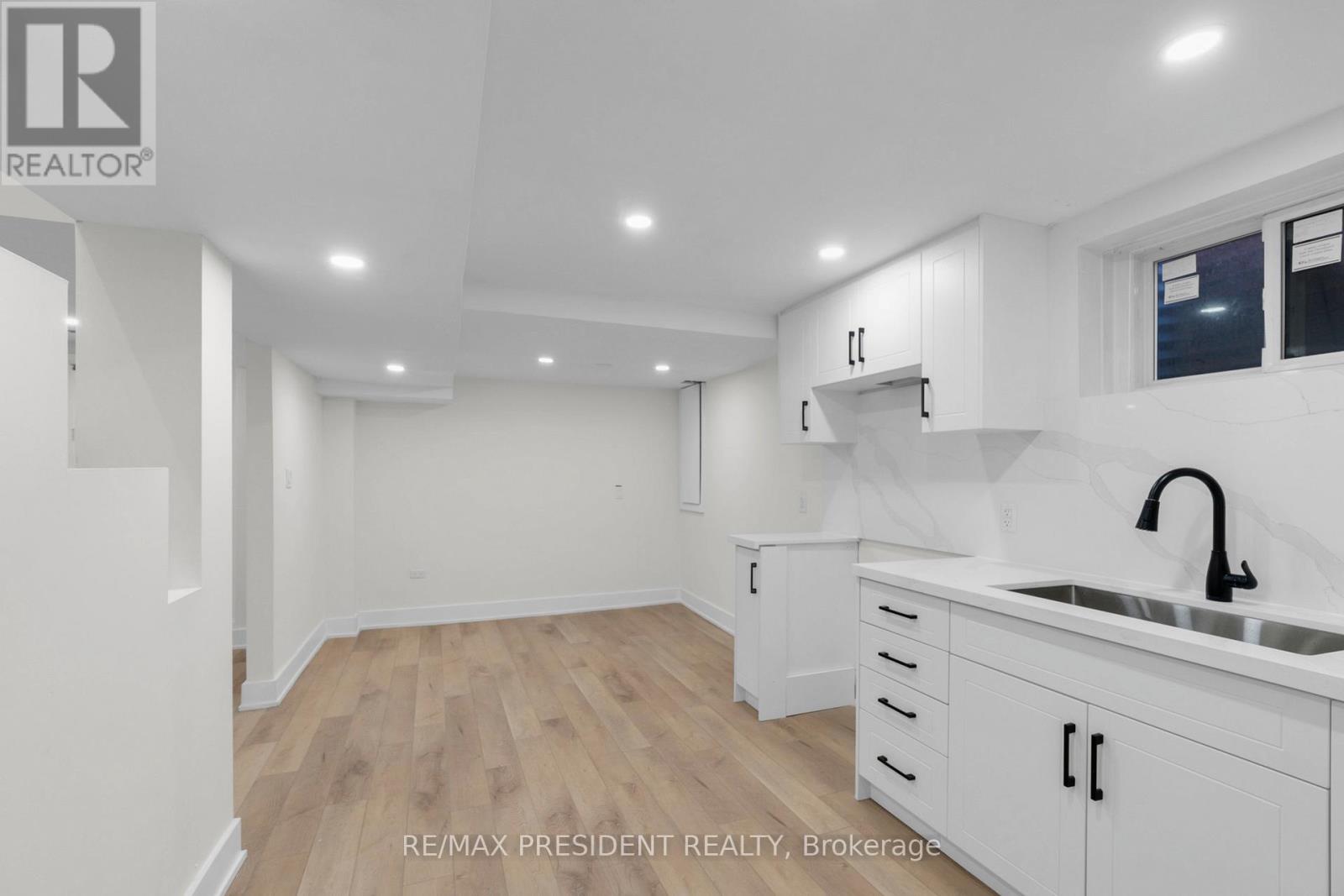 4430 Hearthside Drive, Mississauga, Ontario  L5R 1R3 - Photo 40 - W12521298