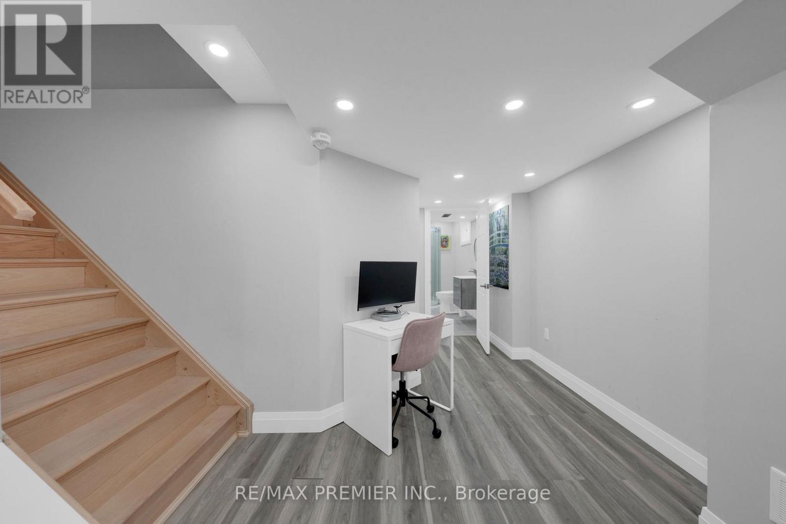 258 Remembrance Road, Brampton, Ontario  L7A 4P4 - Photo 35 - W12521328