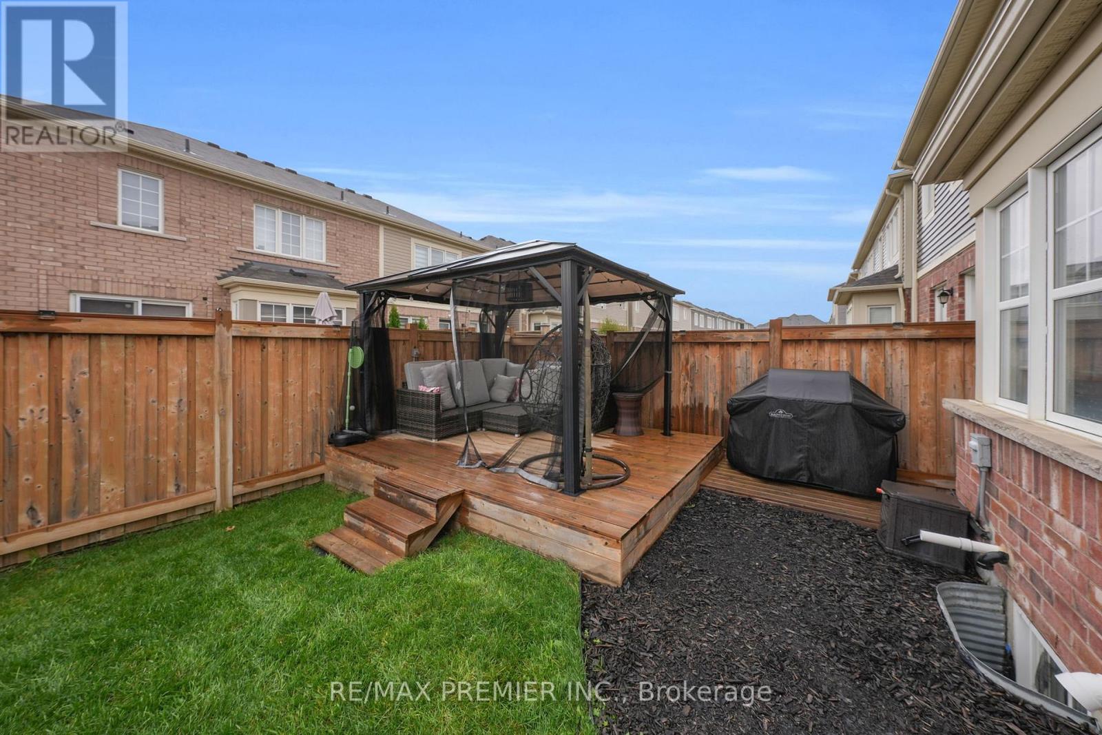 258 Remembrance Road, Brampton, Ontario  L7A 4P4 - Photo 40 - W12521328