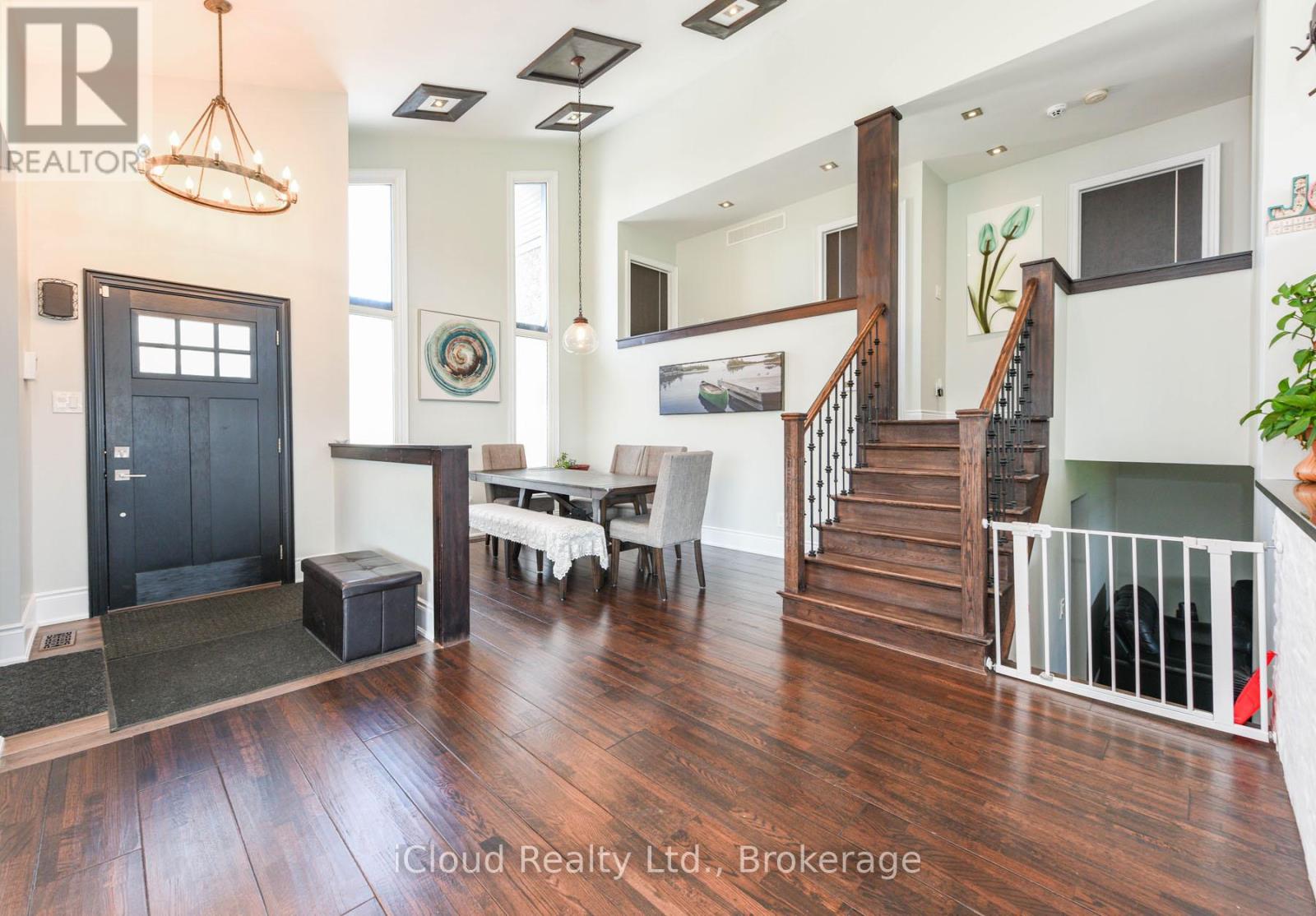 4573 Charleston Side Road, Caledon, Ontario  L7K 0S7 - Photo 7 - W12521330