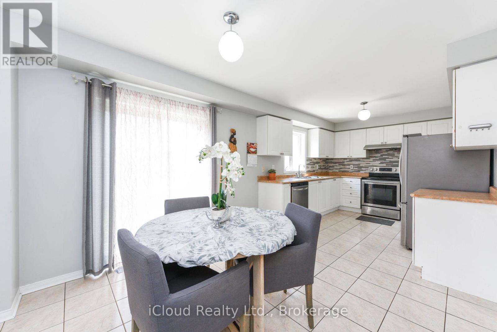 12 Bramcedar Crescent, Brampton, Ontario  L7A 1T1 - Photo 13 - W12521354