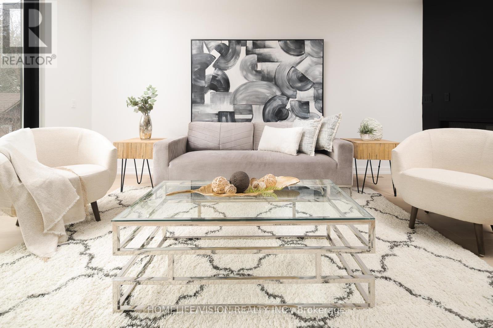 44 Doris Drive, Toronto, Ontario  M4B 3C9 - Photo 3 - E12472726