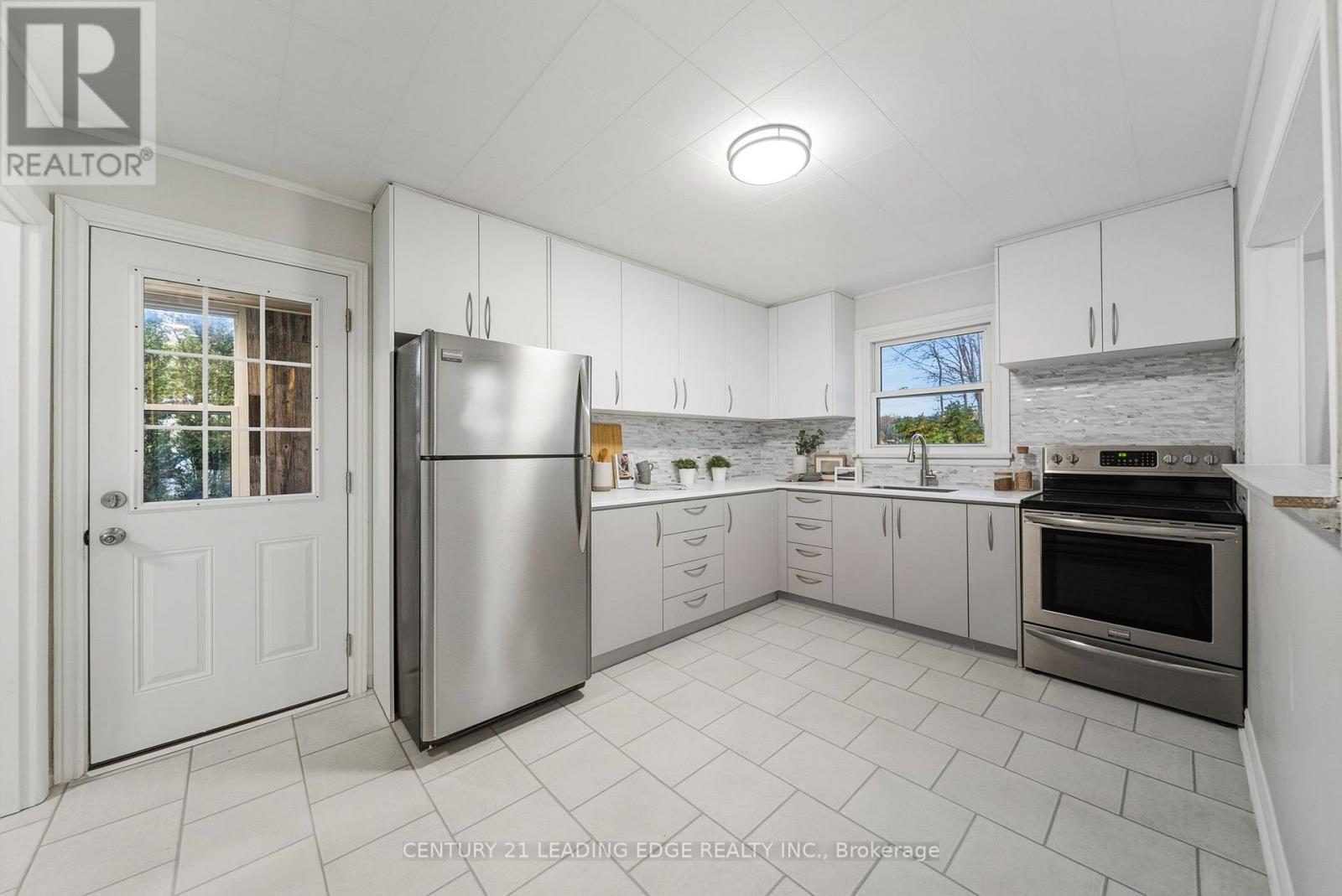 1307b Thorah Concession Rd 9 Road, Brock, Ontario L0K 1B0 - Photo 3 - N12516938