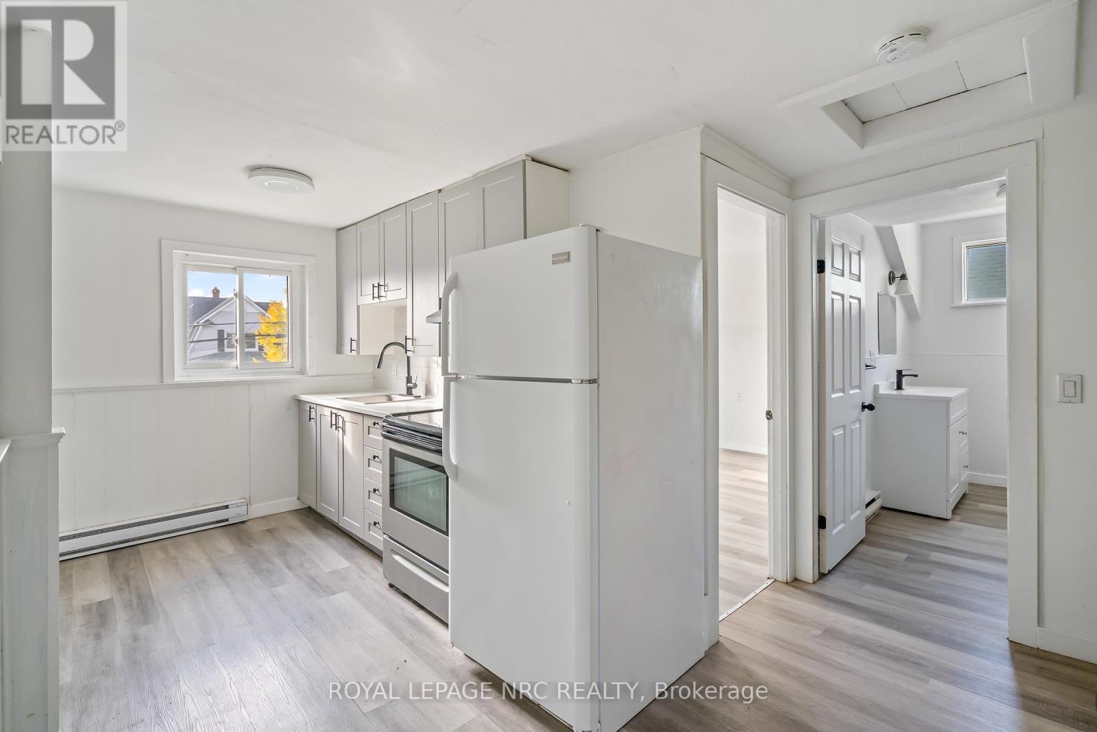 210 Phipps Street, Fort Erie, Ontario L2A 2V5 - Photo 6 - X12509828