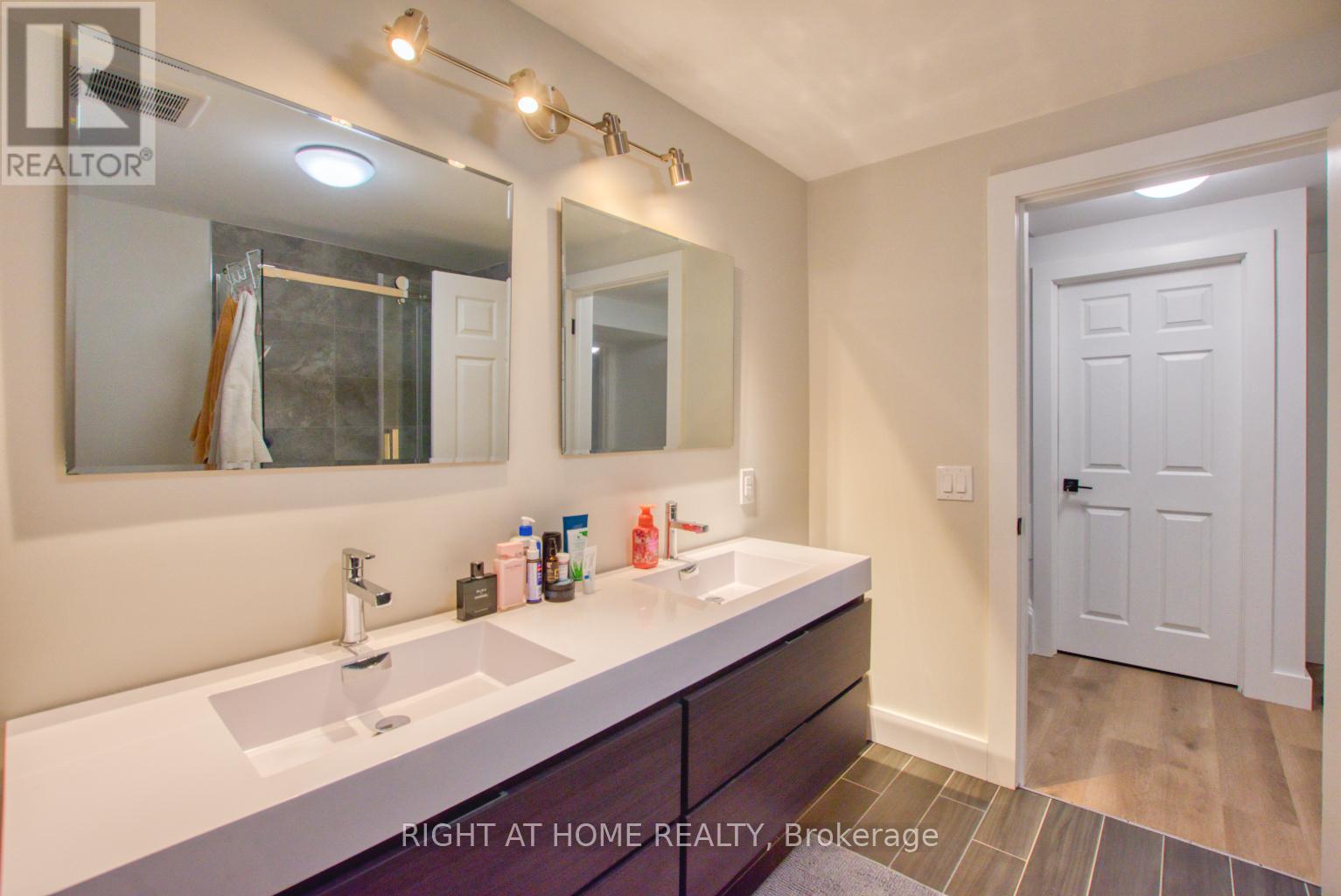 4283 Wilcox Road, Mississauga, Ontario  L4Z 1C3 - Photo 14 - W12519796