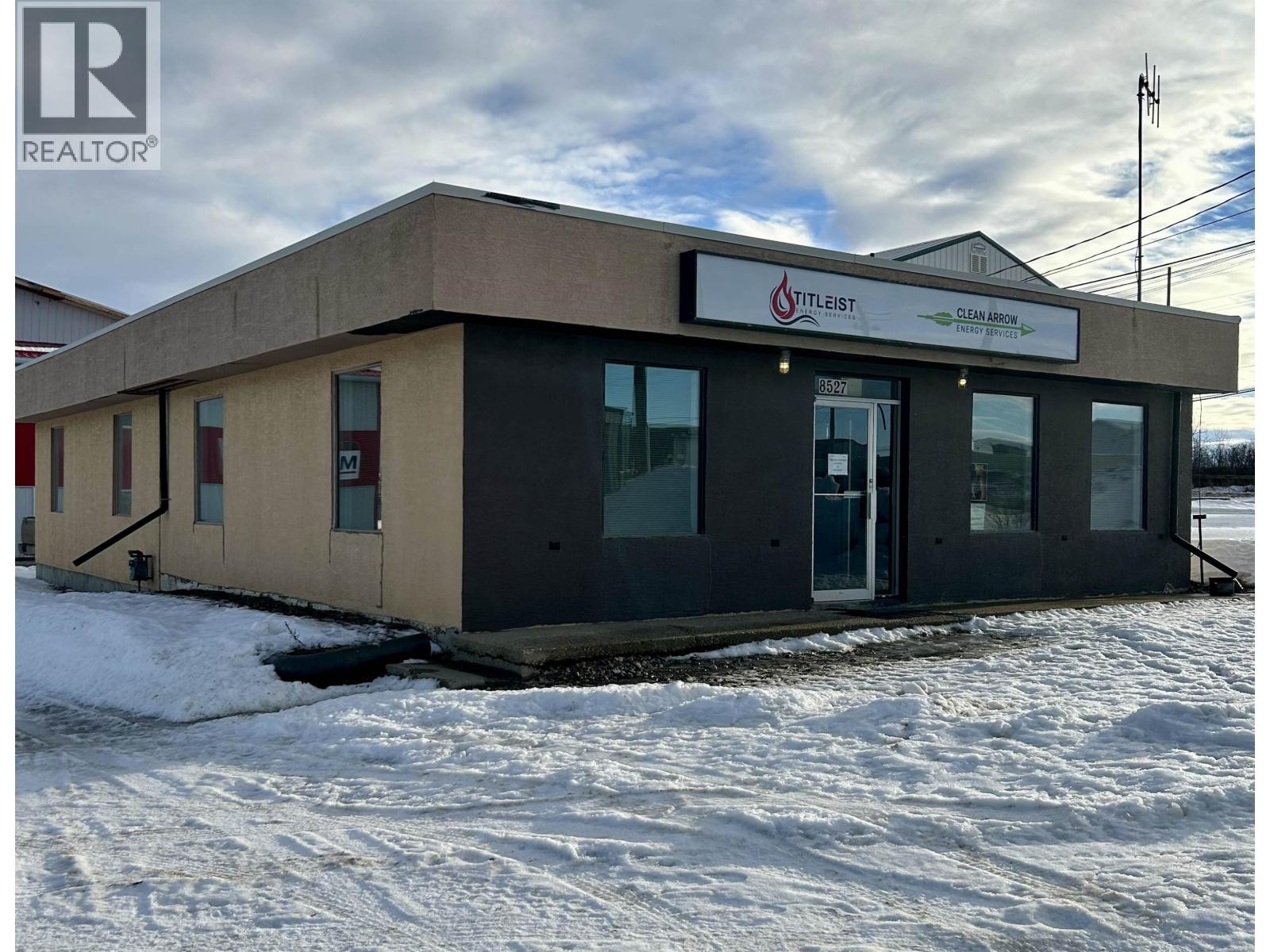 8527 100 STREET, Fort St. John, British Columbia