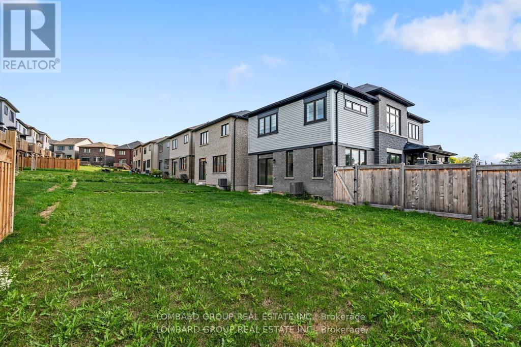 122 Sundin Drive, Haldimand, Ontario  N2W 0H3 - Photo 42 - X12521238