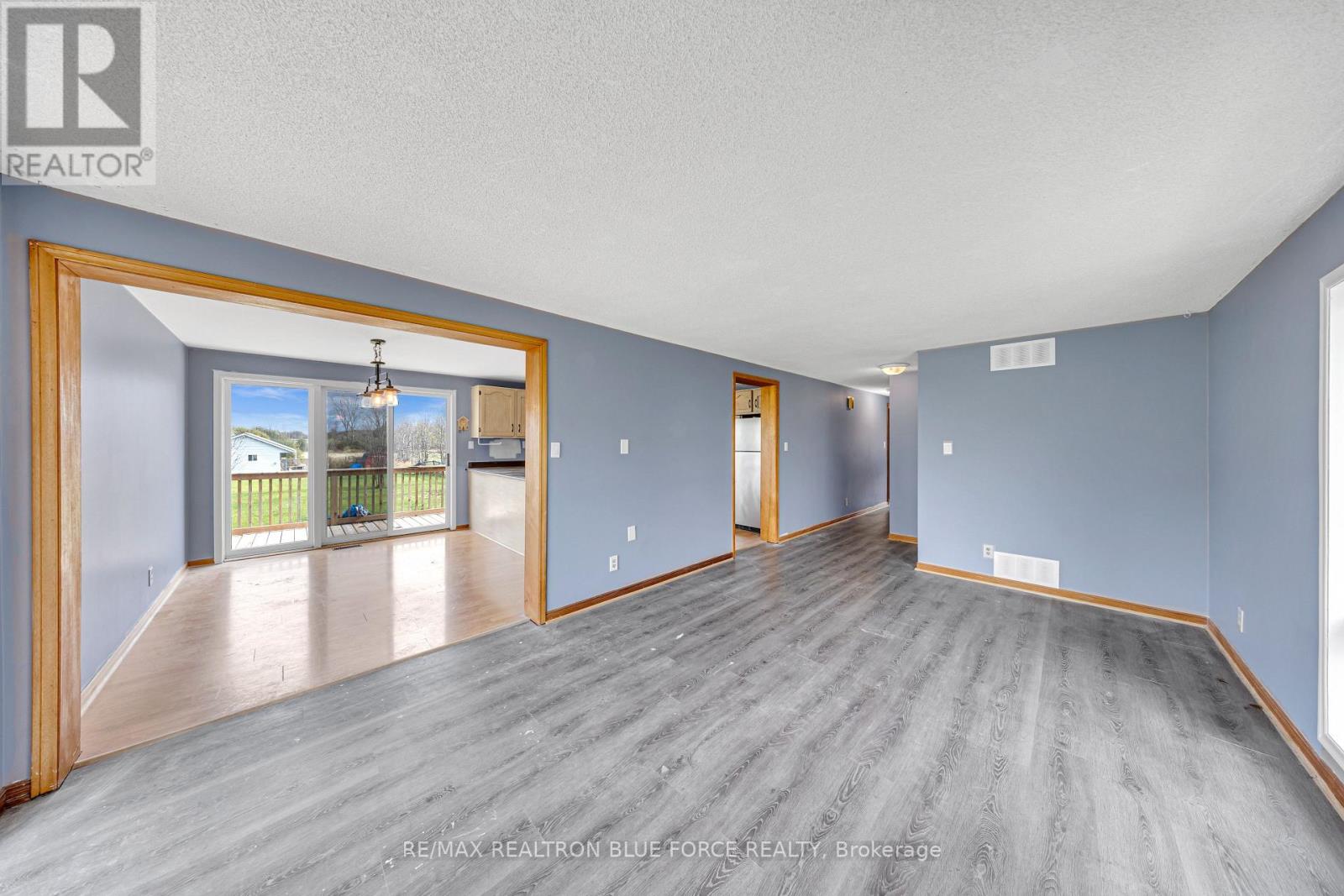 915 Lorraine Road, Port Colborne, Ontario  L3K 5V3 - Photo 18 - X12521252