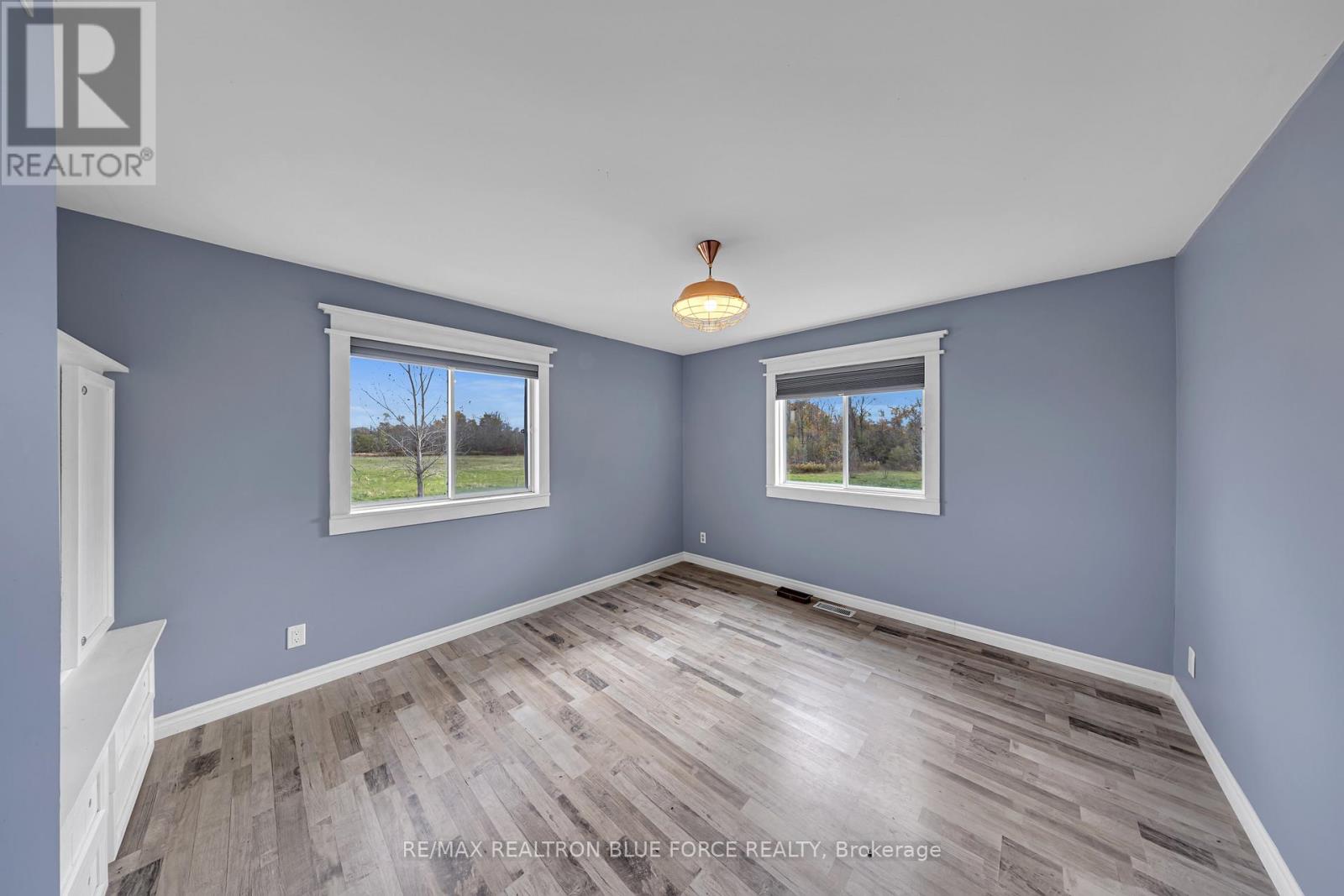 915 Lorraine Road, Port Colborne, Ontario  L3K 5V3 - Photo 23 - X12521252