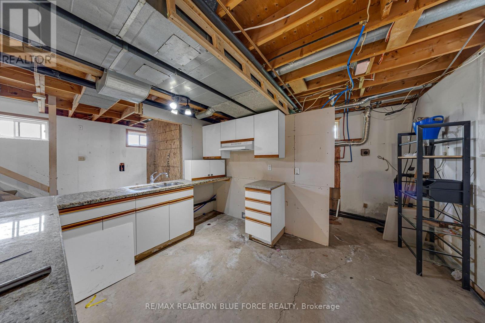 915 Lorraine Road, Port Colborne, Ontario  L3K 5V3 - Photo 30 - X12521252