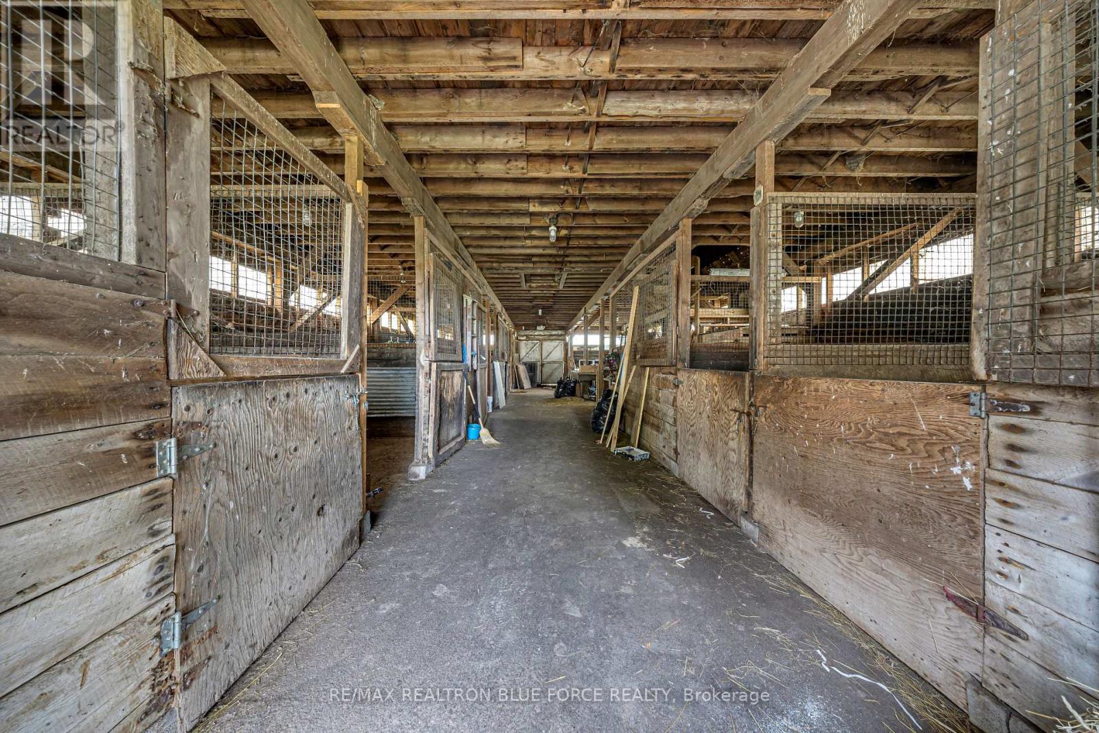 915 Lorraine Road, Port Colborne, Ontario  L3K 5V3 - Photo 45 - X12521252