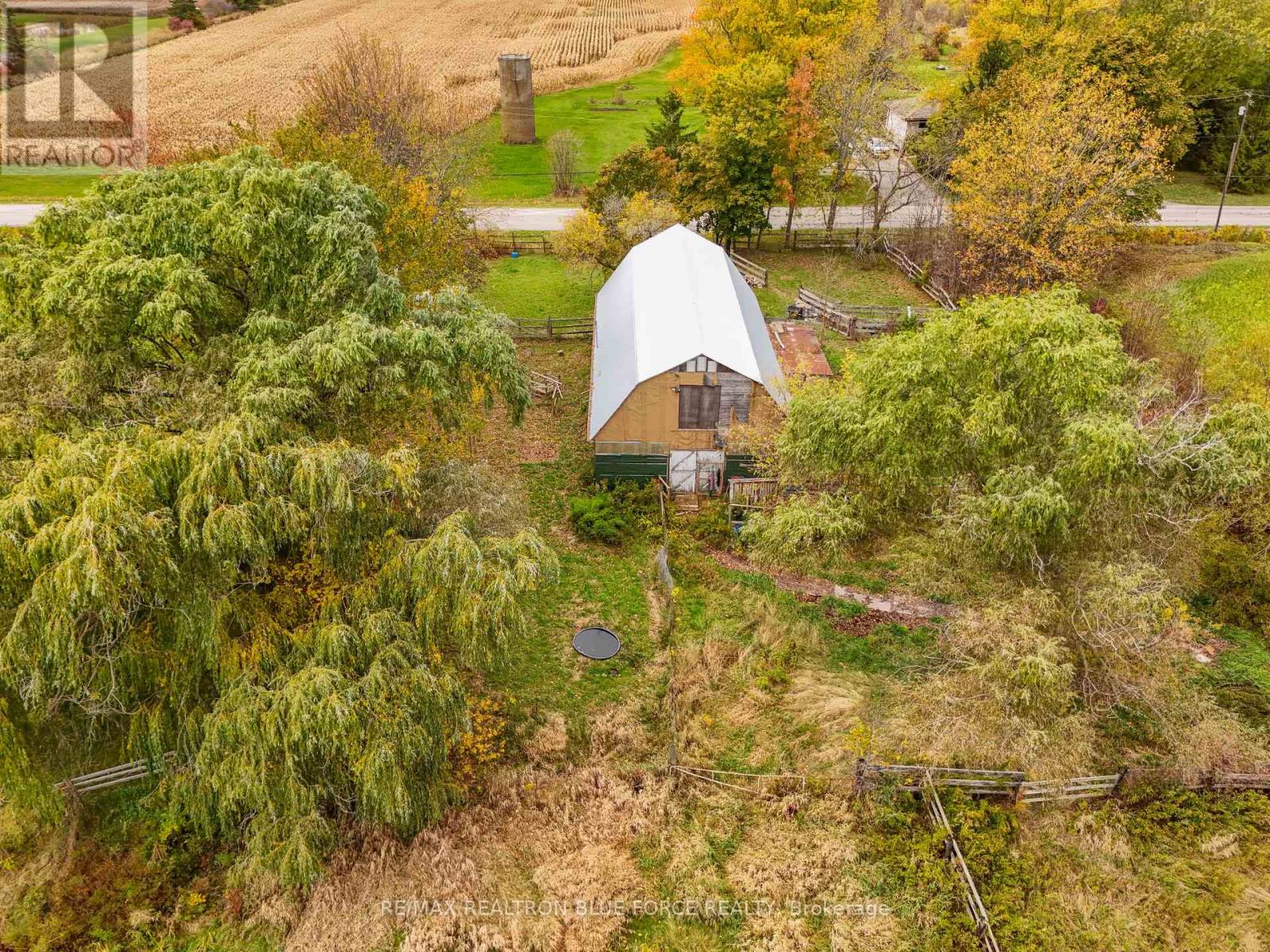 915 Lorraine Road, Port Colborne, Ontario  L3K 5V3 - Photo 5 - X12521252