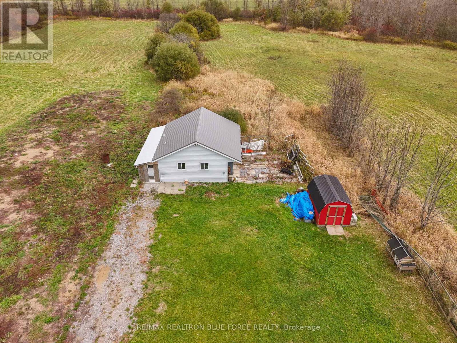 915 Lorraine Road, Port Colborne, Ontario  L3K 5V3 - Photo 6 - X12521252