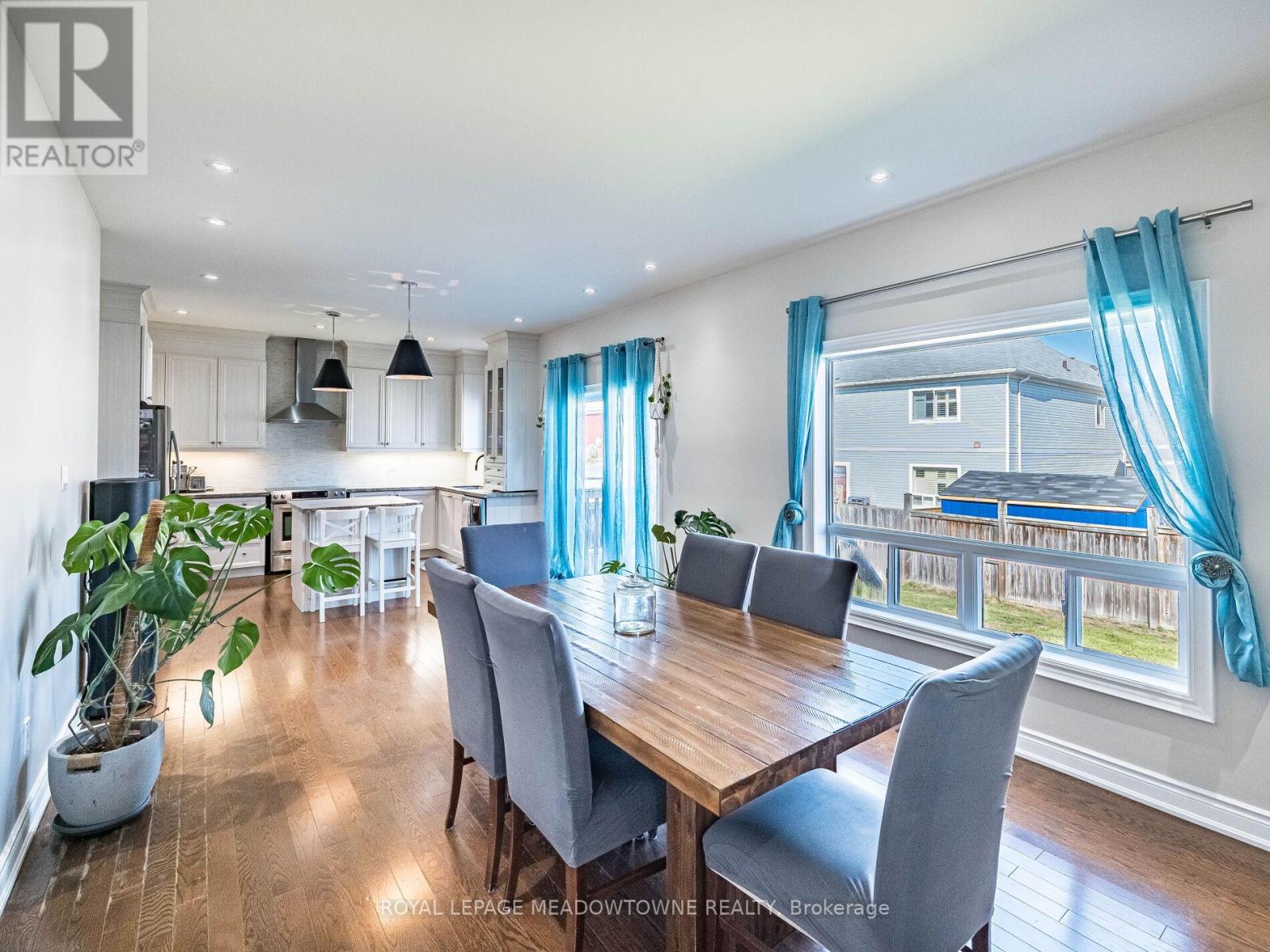 543 Wansbrough Way, Shelburne, Ontario  L9V 2S6 - Photo 12 - X12521348