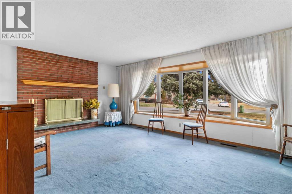 10 Sunnyside Crescent, Red Deer, Alberta  T4N 0E8 - Photo 5 - A2267634