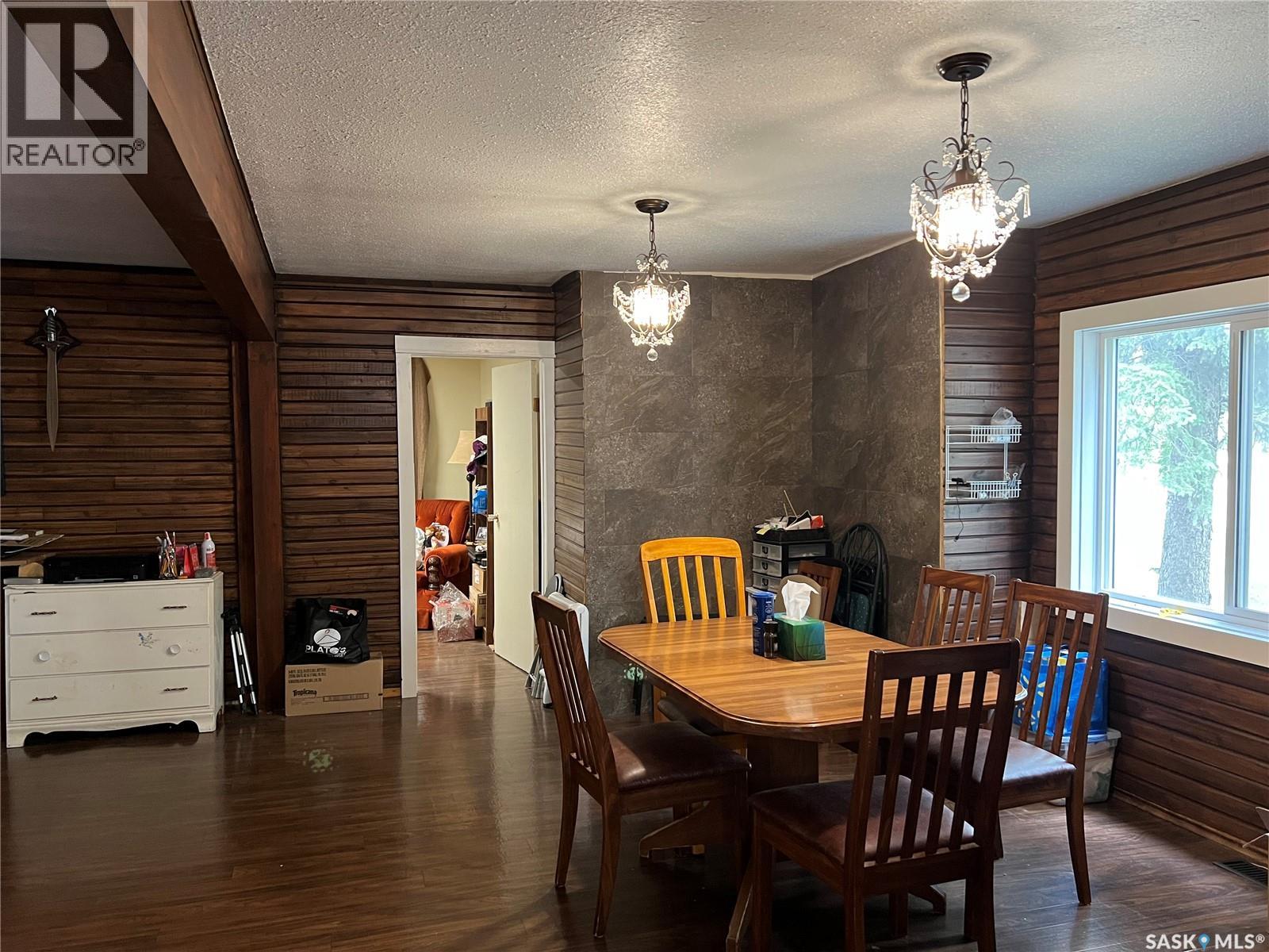 403 6th Street W, Meadow Lake, Saskatchewan  S9X 1A6 - Photo 15 - SK023663