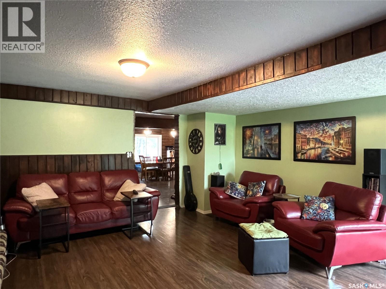 403 6th Street W, Meadow Lake, Saskatchewan  S9X 1A6 - Photo 19 - SK023663