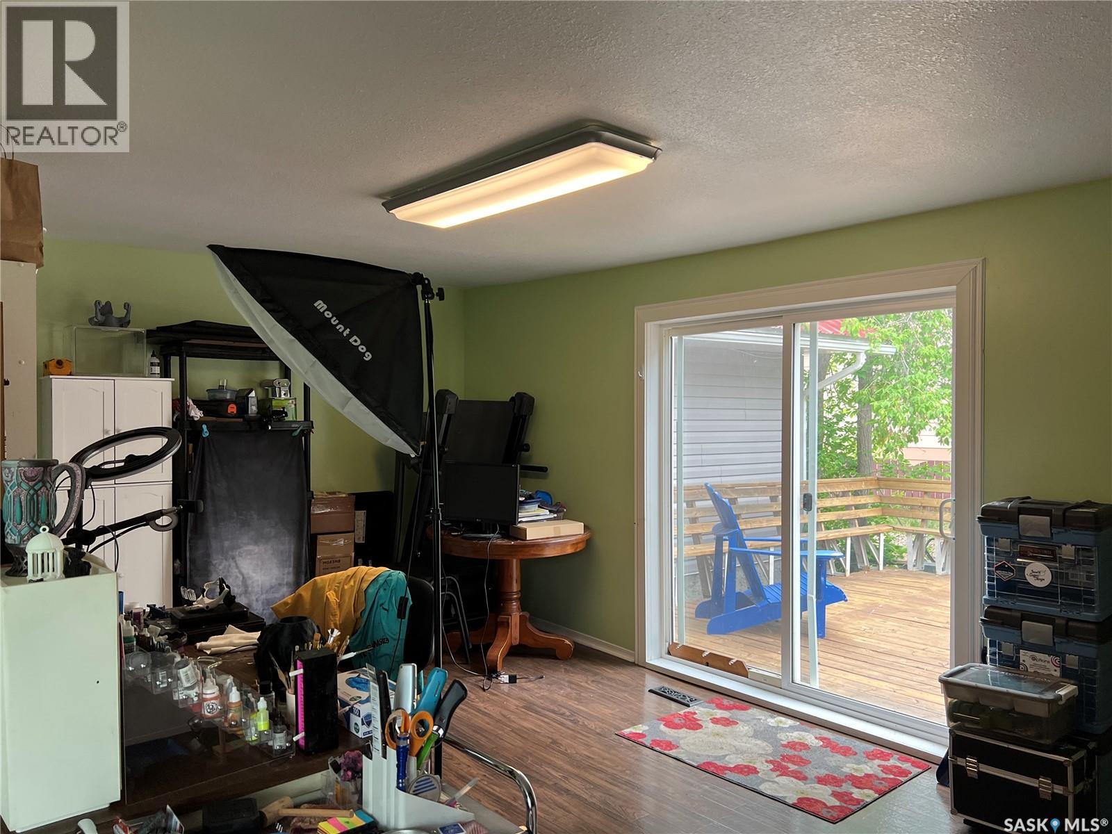 403 6th Street W, Meadow Lake, Saskatchewan  S9X 1A6 - Photo 24 - SK023663