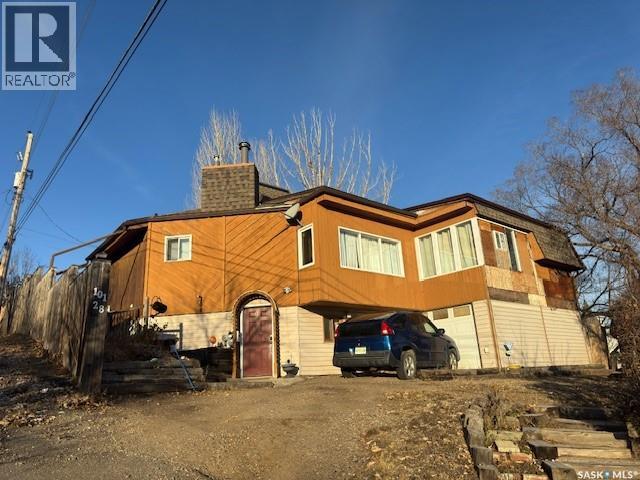 101 28th STREET, battleford, Saskatchewan
