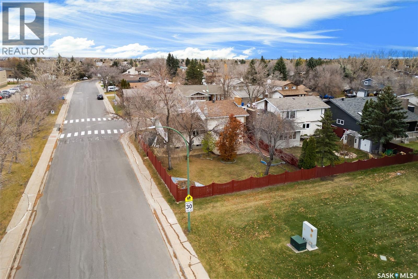 2003 Styles Crescent, Regina, Saskatchewan  S4V 0P8 - Photo 39 - SK022487