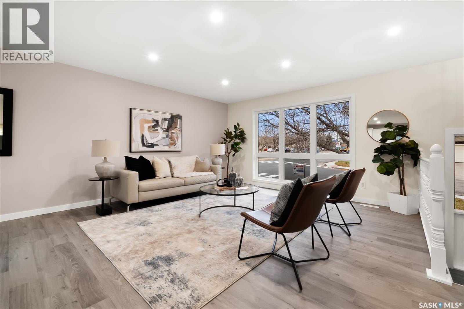 2003 Styles Crescent, Regina, Saskatchewan  S4V 0P8 - Photo 4 - SK022487
