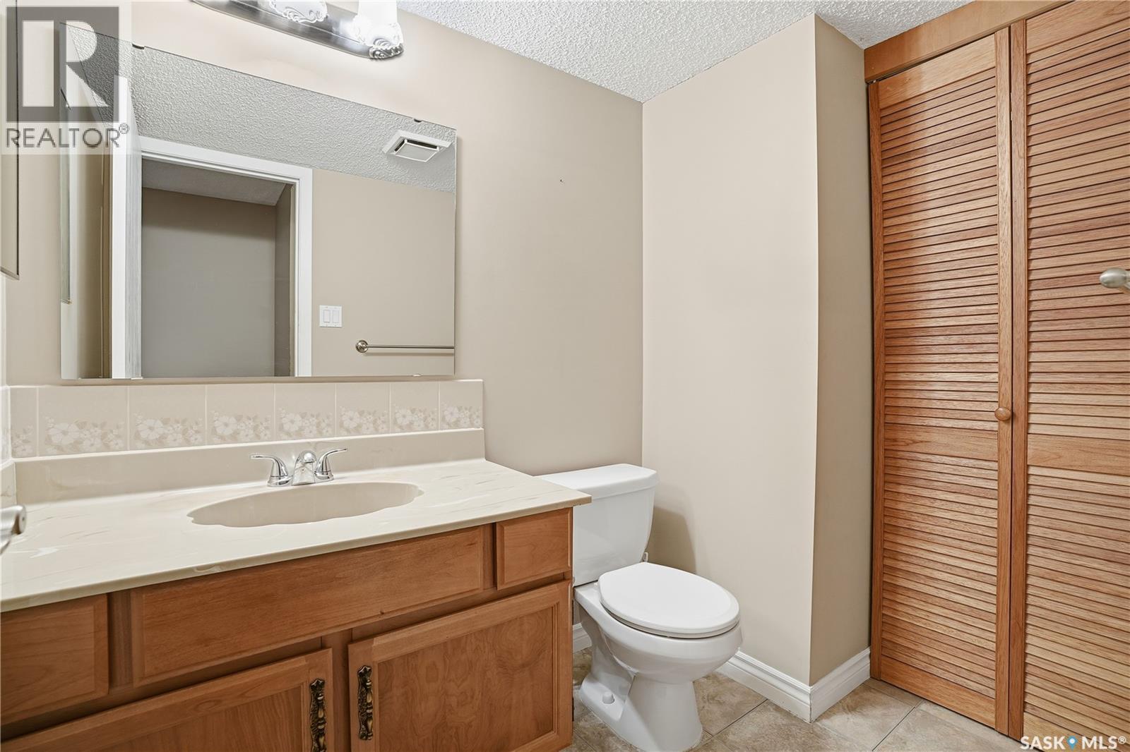 1243 Mcneill Crescent, Regina, Saskatchewan  S4N 5Z3 - Photo 27 - SK022463