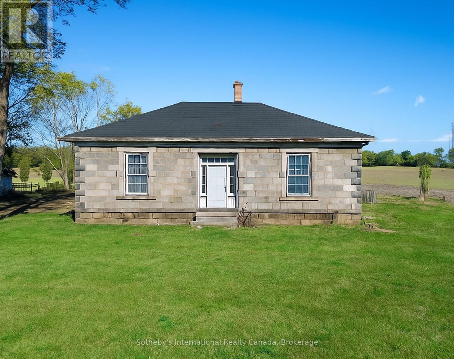 343 BLUE LAKE ROAD, Brant, Ontario