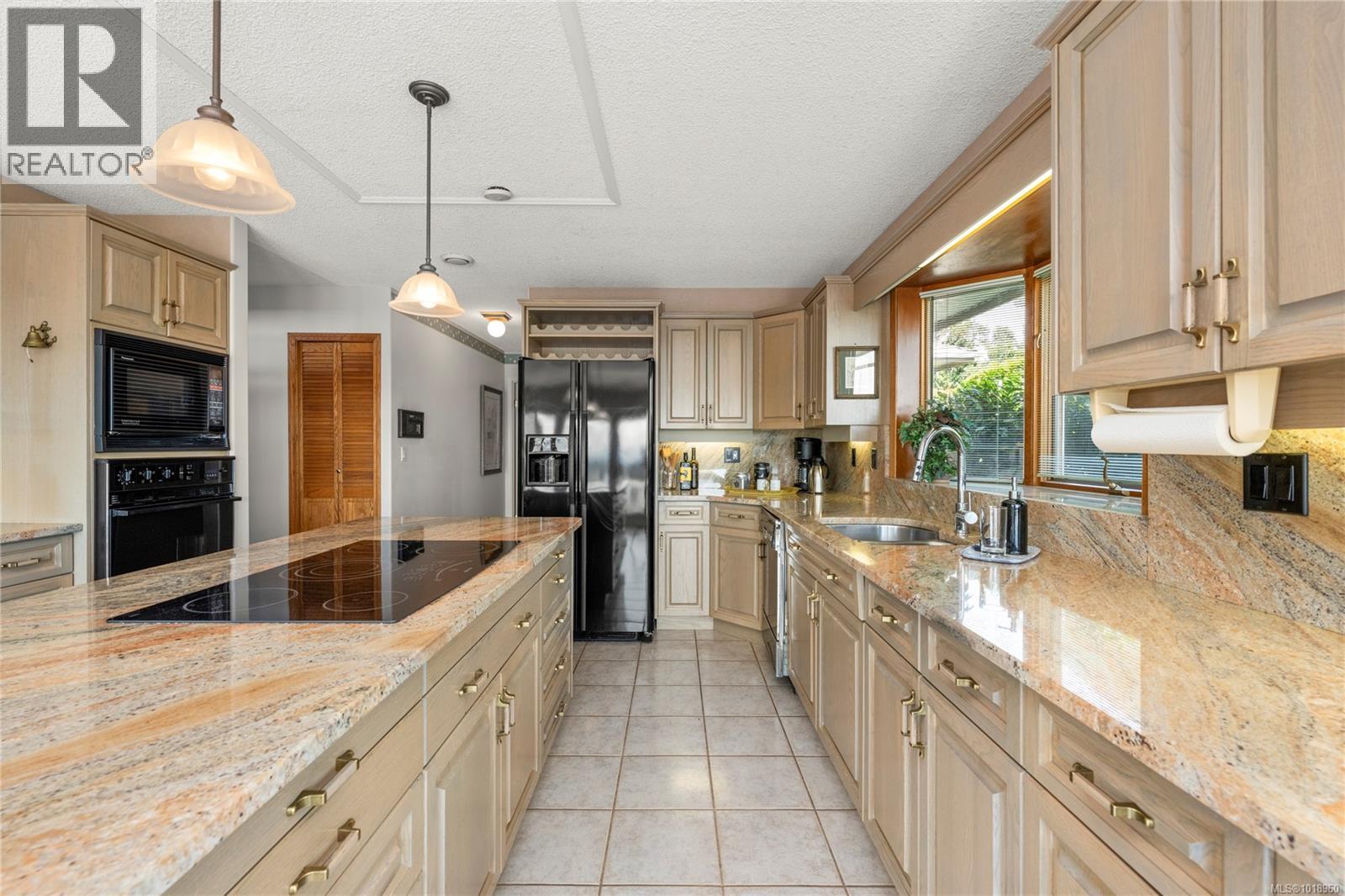 3303 Wavecrest Dr, Nanaimo, British Columbia  V9T 5X1 - Photo 19 - 1018960