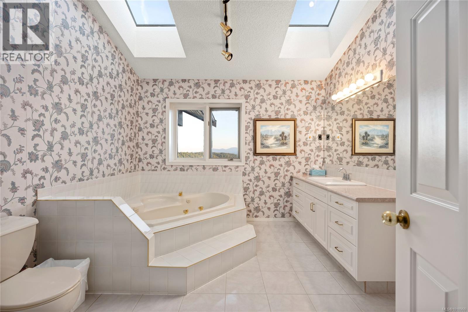 3303 Wavecrest Dr, Nanaimo, British Columbia  V9T 5X1 - Photo 49 - 1018960