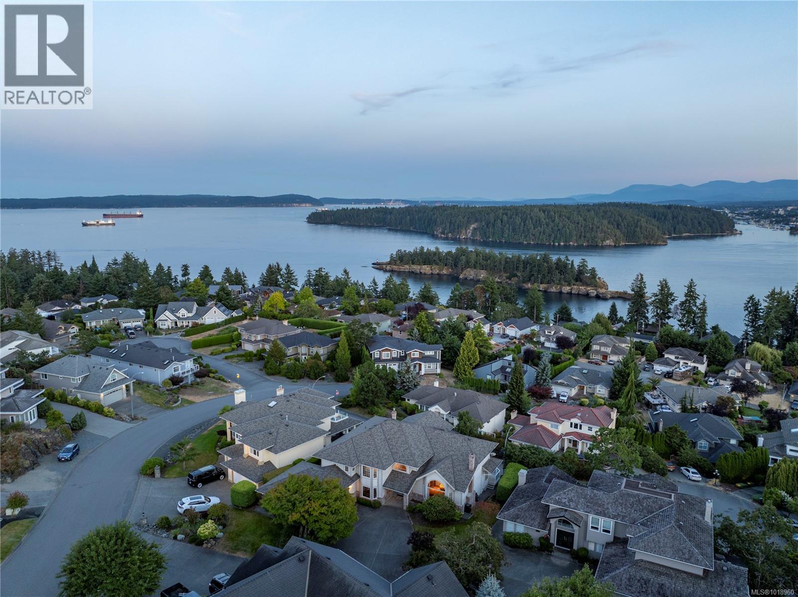 3303 Wavecrest Dr, Nanaimo, British Columbia  V9T 5X1 - Photo 91 - 1018960