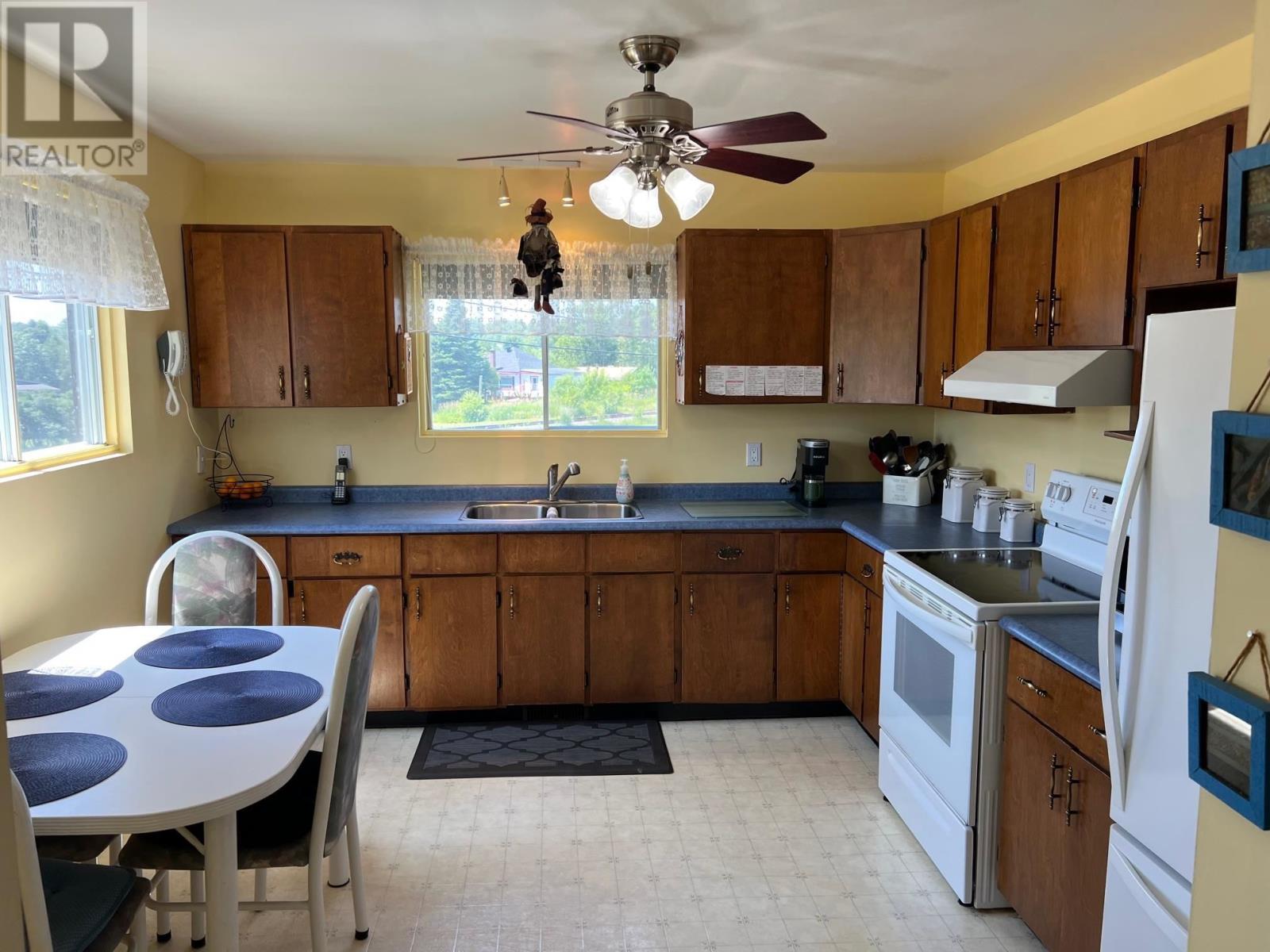 6 West St, Blind River, Ontario  P0R 1B0 - Photo 10 - SM252784