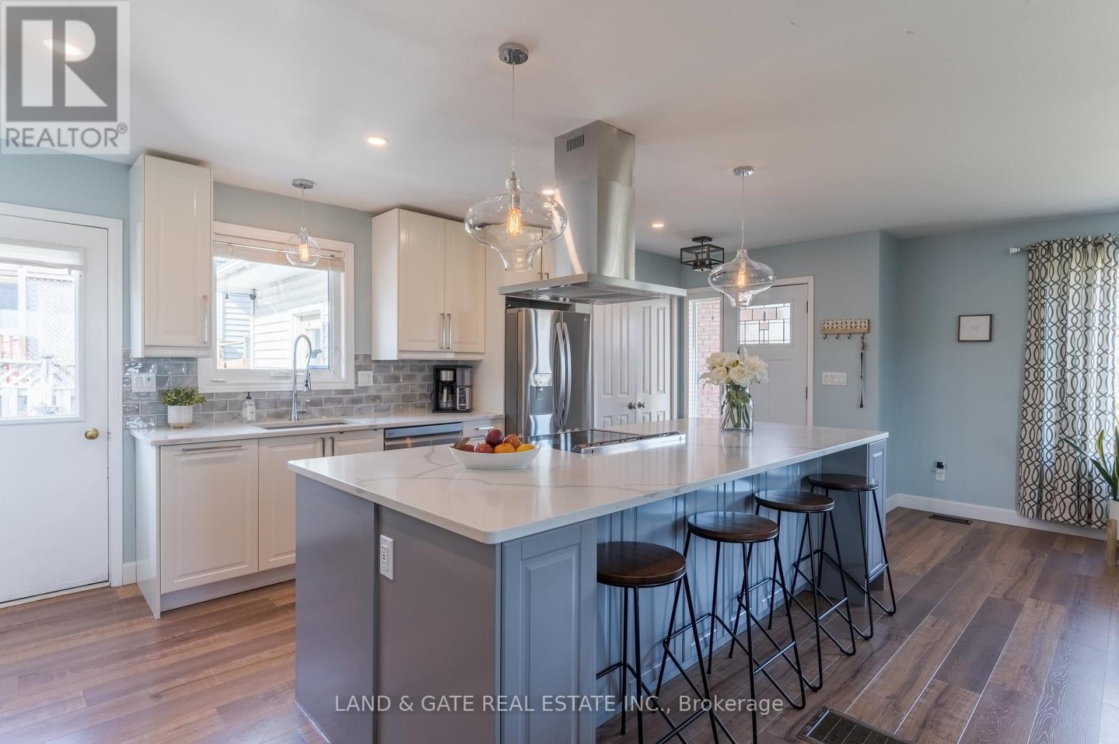 25 Hewson Drive, Port Hope, Ontario  L1A 4C8 - Photo 6 - X12478931