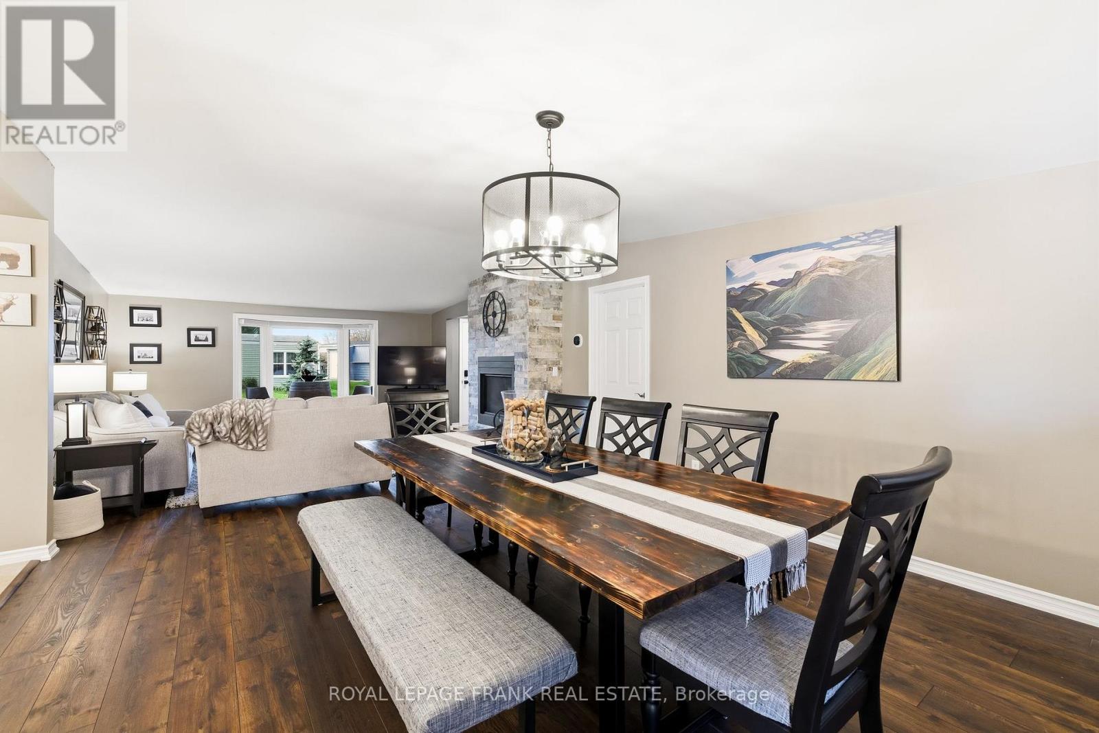 37 Fairway Drive, Clarington, Ontario  L1B 1B4 - Photo 11 - E12521818