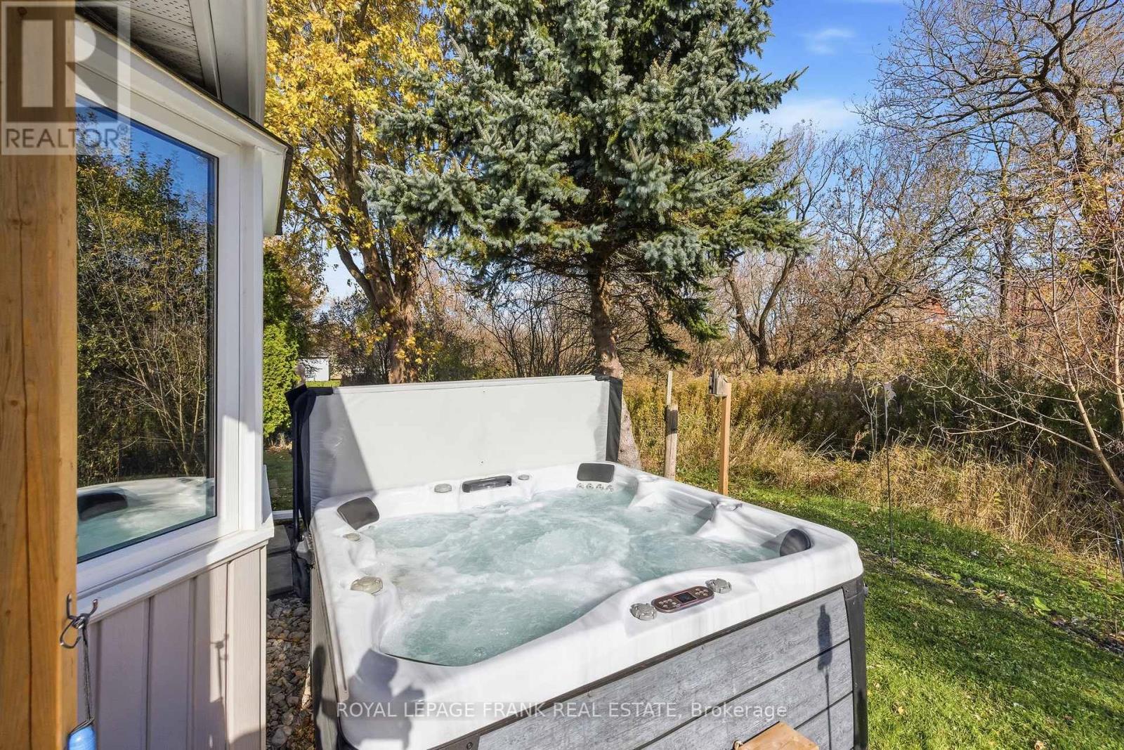 37 Fairway Drive, Clarington, Ontario  L1B 1B4 - Photo 32 - E12521818