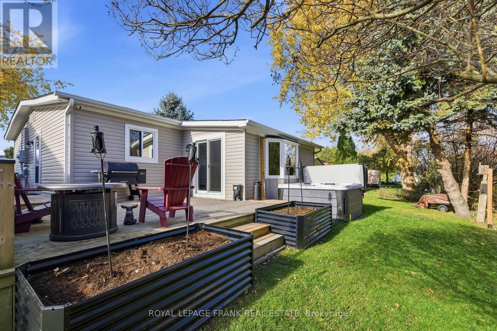 37 Fairway Drive, Clarington, Ontario  L1B 1B4 - Photo 35 - E12521818