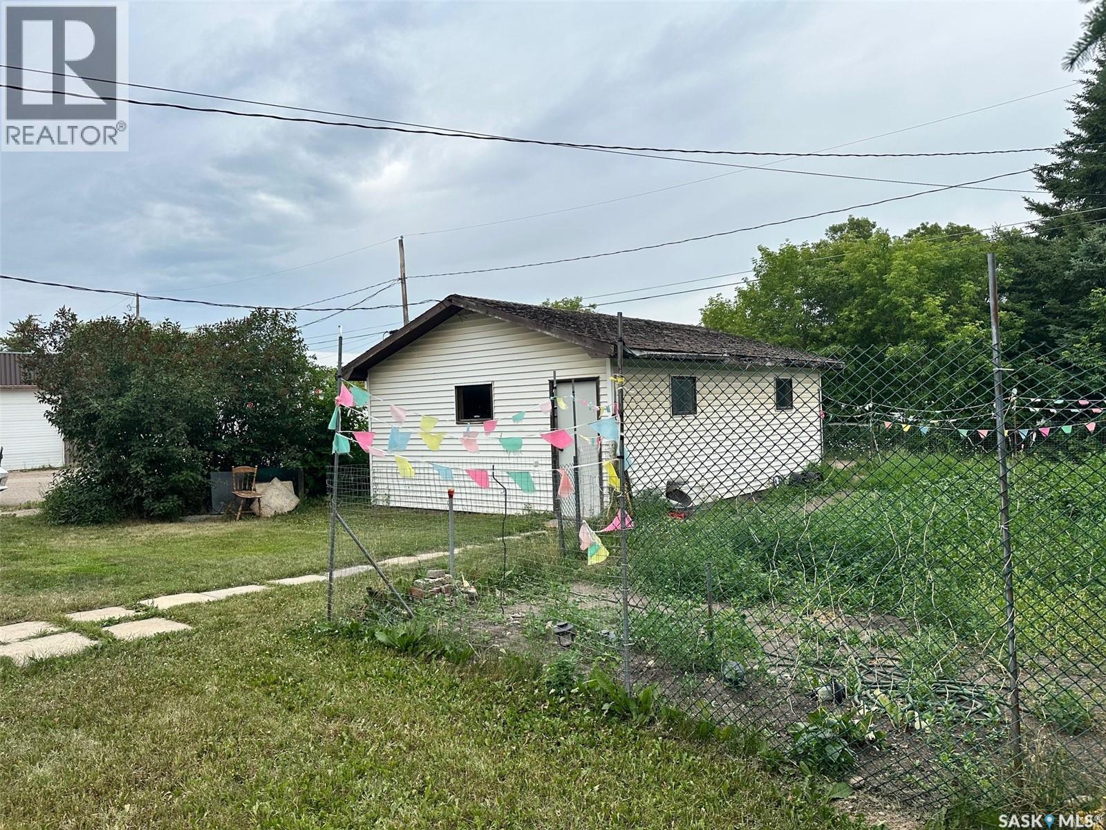202 Prince Street, Hudson Bay, Saskatchewan  S0E 0Y0 - Photo 5 - SK012471