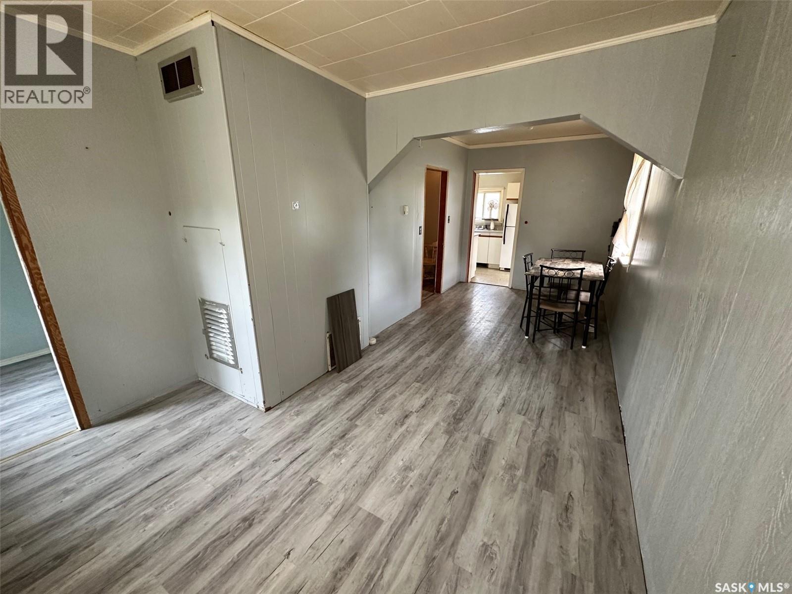 202 Prince Street, Hudson Bay, Saskatchewan  S0E 0Y0 - Photo 8 - SK012471