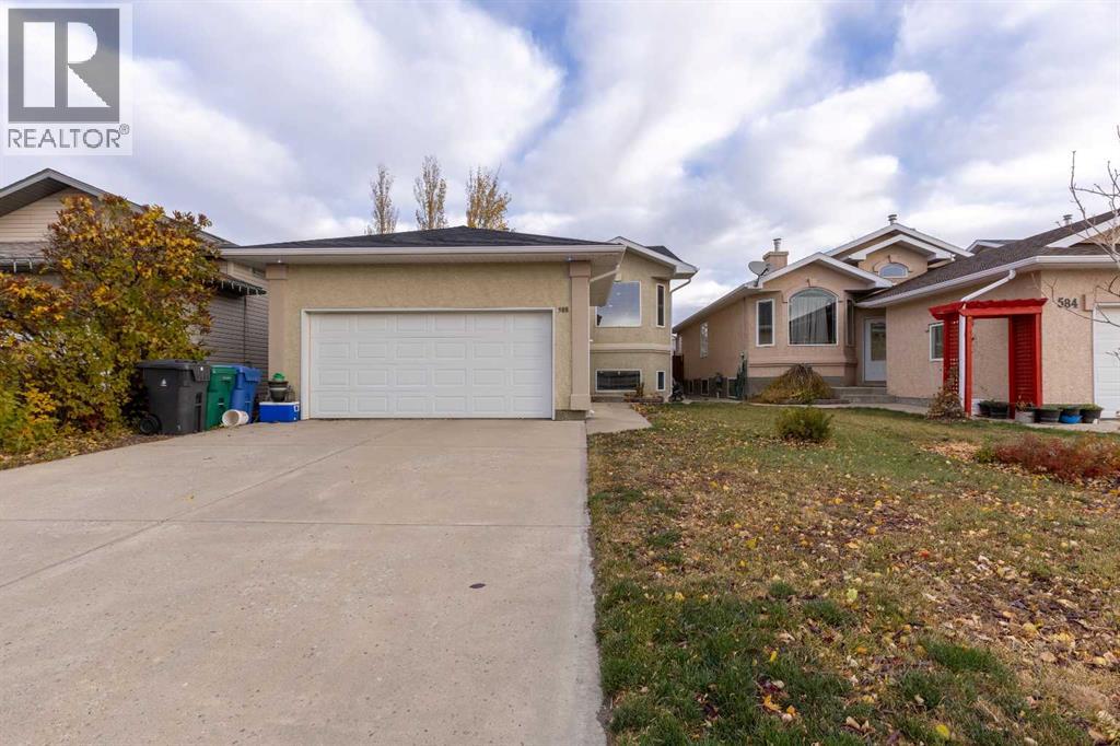 588 Heritage Boulevard W, Lethbridge, Alberta  T1K 7S4 - Photo 2 - A2265996