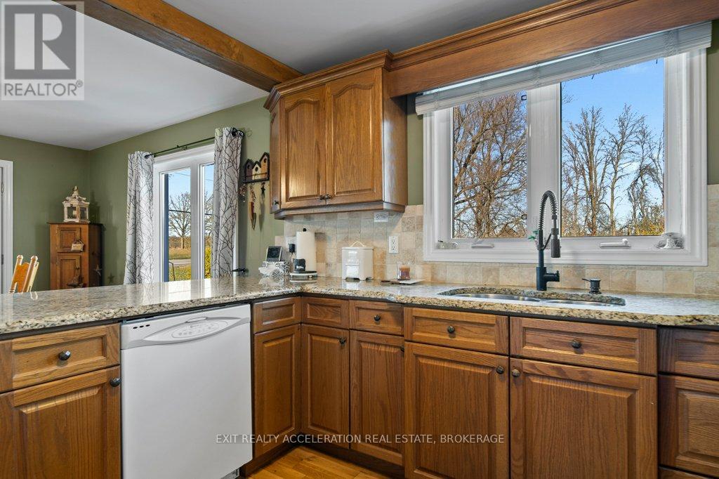 1560 County Rd 1 E, Stone Mills, Ontario  K7R 3L2 - Photo 14 - X12521820