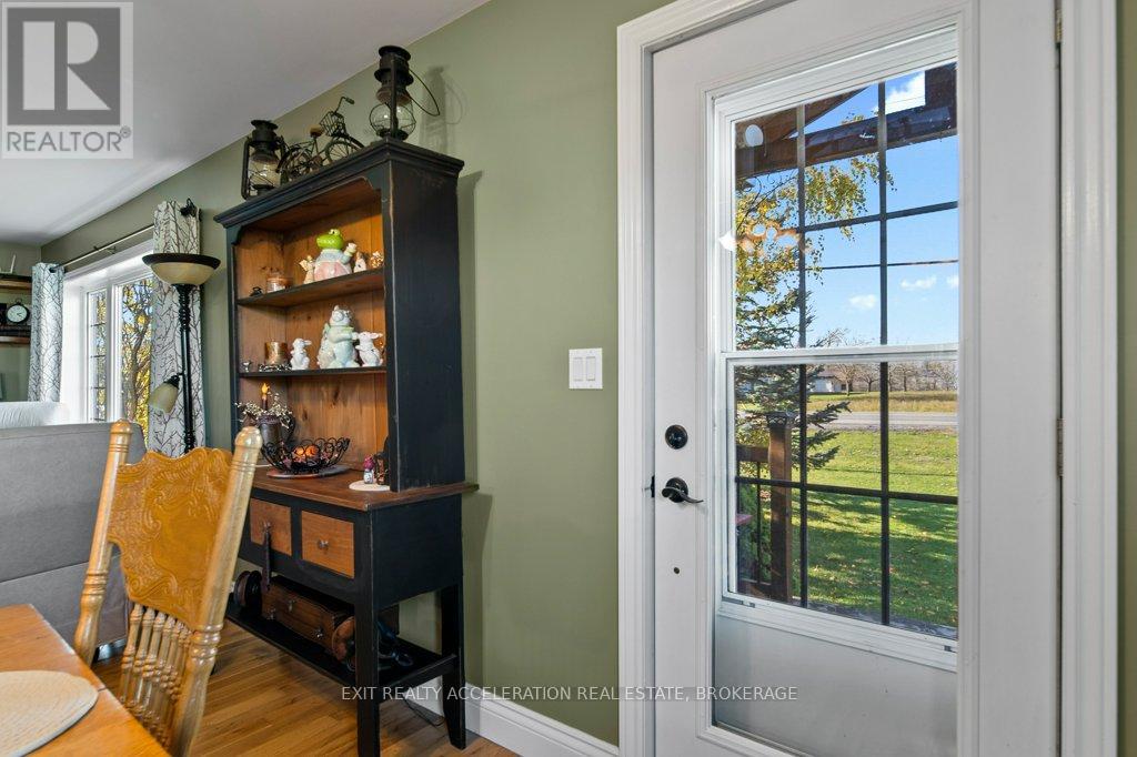 1560 County Rd 1 E, Stone Mills, Ontario  K7R 3L2 - Photo 4 - X12521820