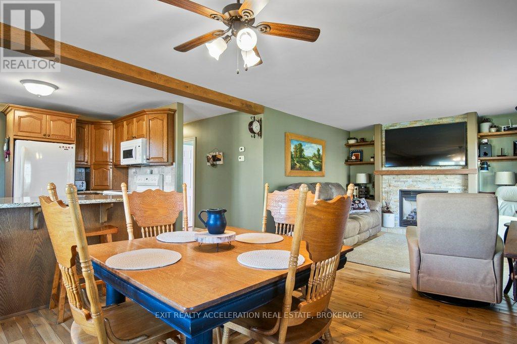 1560 County Rd 1 E, Stone Mills, Ontario  K7R 3L2 - Photo 5 - X12521820