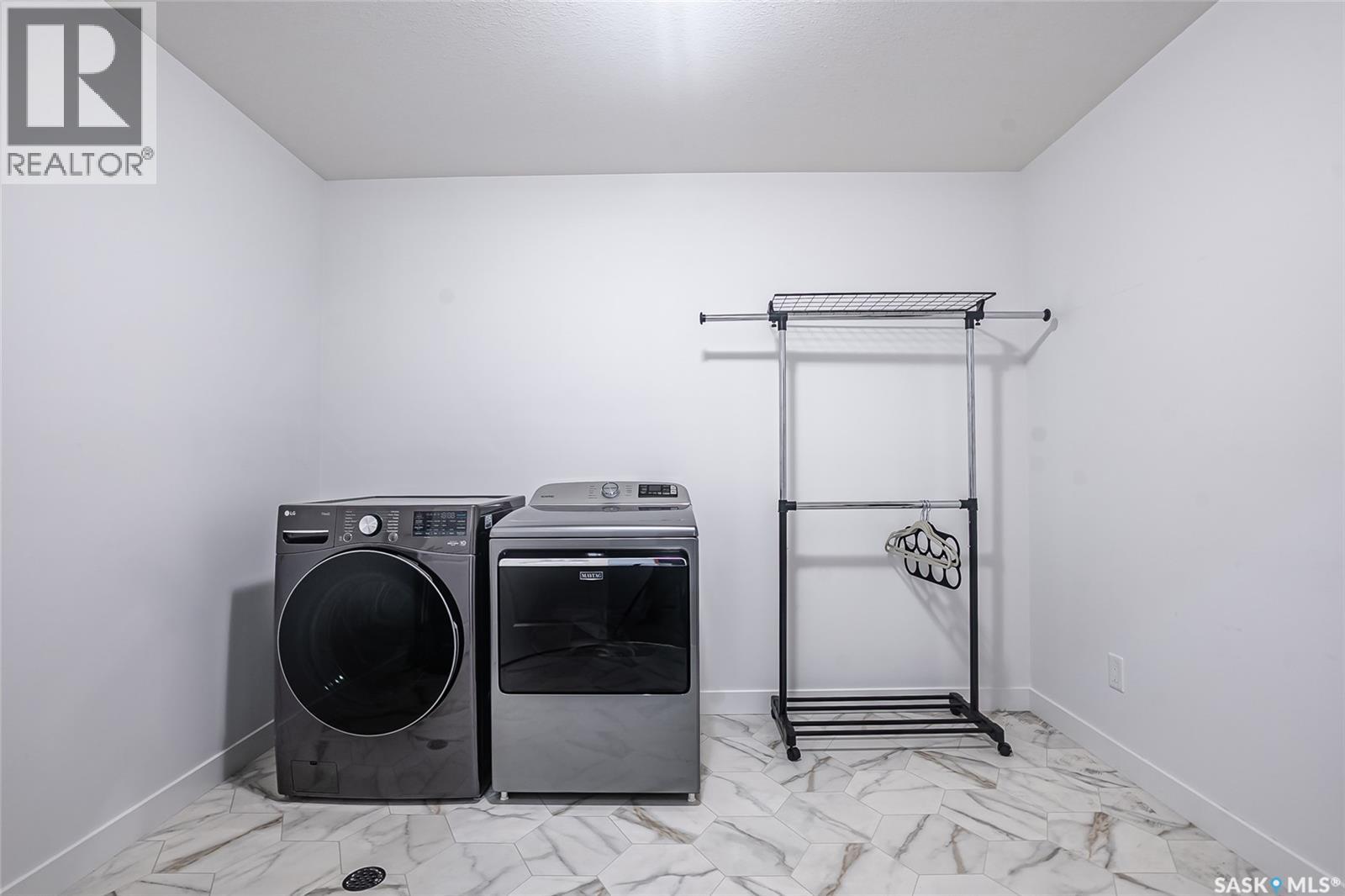 2026 Stilling Lane, Saskatoon, Saskatchewan  S7V 0X1 - Photo 26 - SK023628