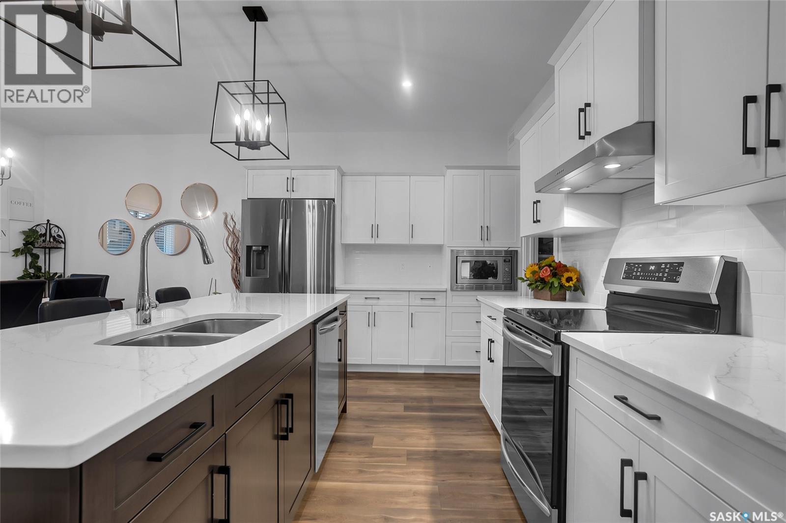 2026 Stilling Lane, Saskatoon, Saskatchewan  S7V 0X1 - Photo 5 - SK023628