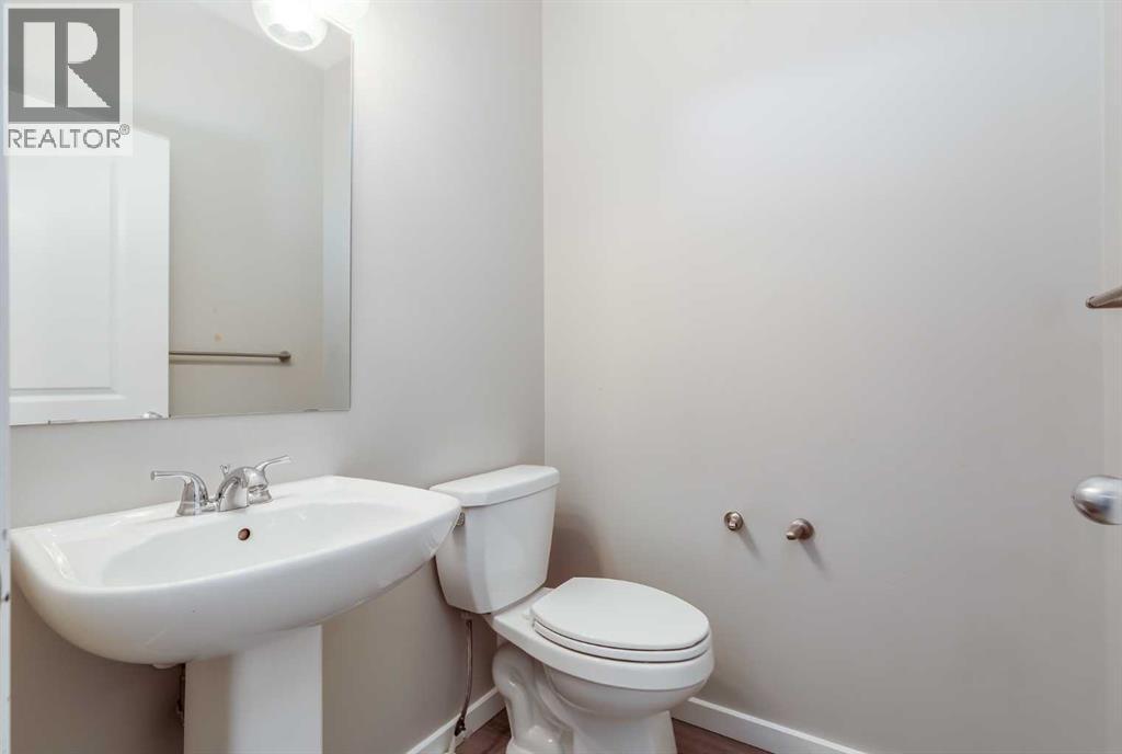 511 Bayview Way Sw, Airdrie, Alberta  T4B 5C7 - Photo 12 - A2269290