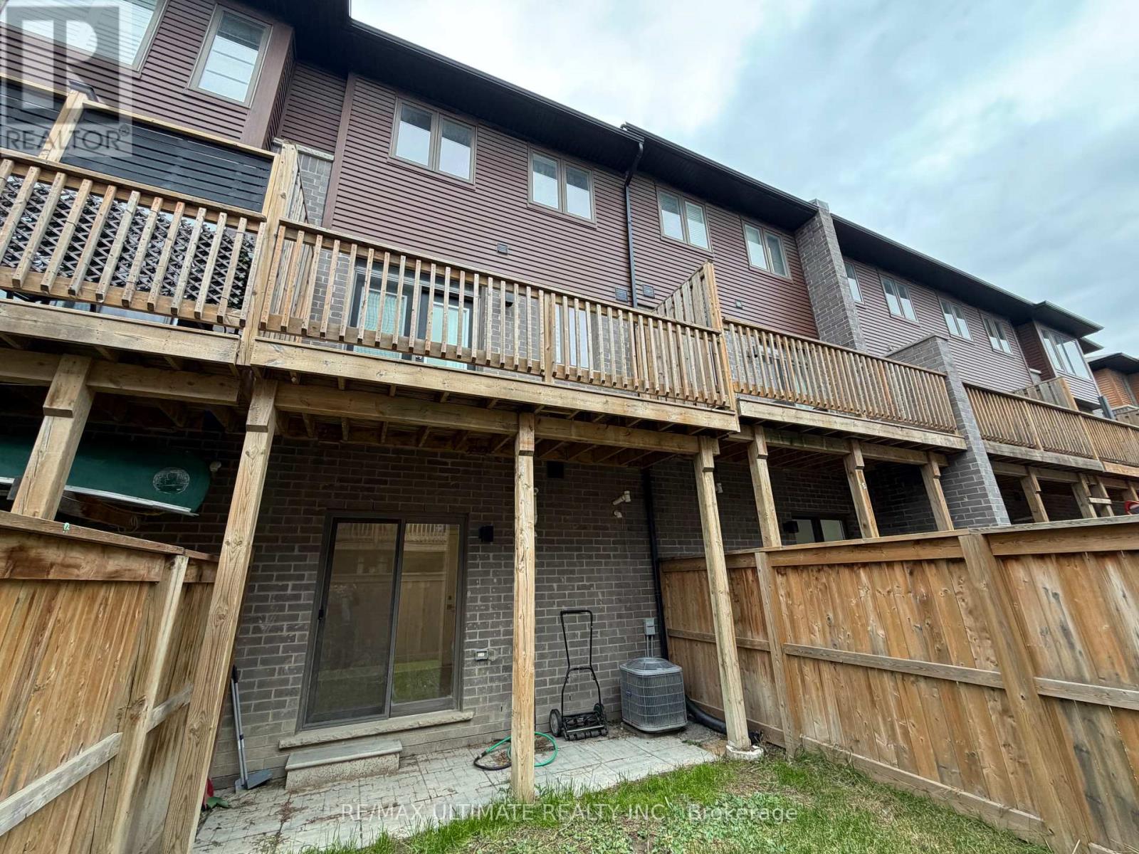 290 - 30 Times Square Boulevard, Hamilton, Ontario  L8J 0L9 - Photo 30 - X12520066