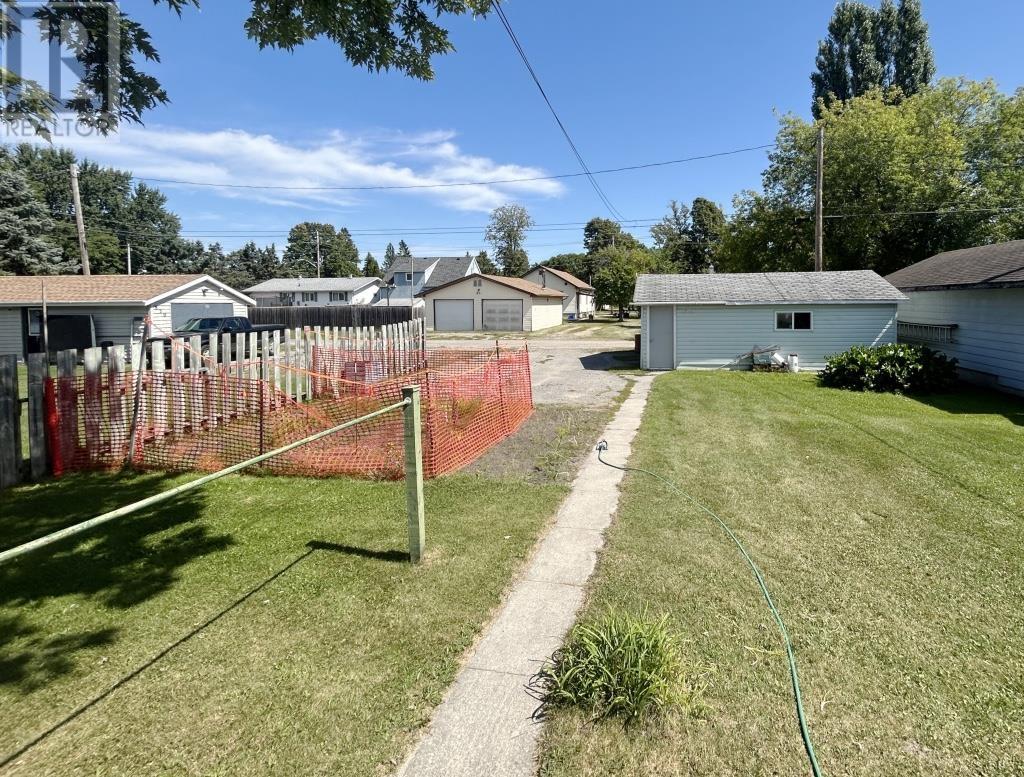 826 Smith Avenue, Fort Frances, Ontario  P9A 2K2 - Photo 13 - TB253420