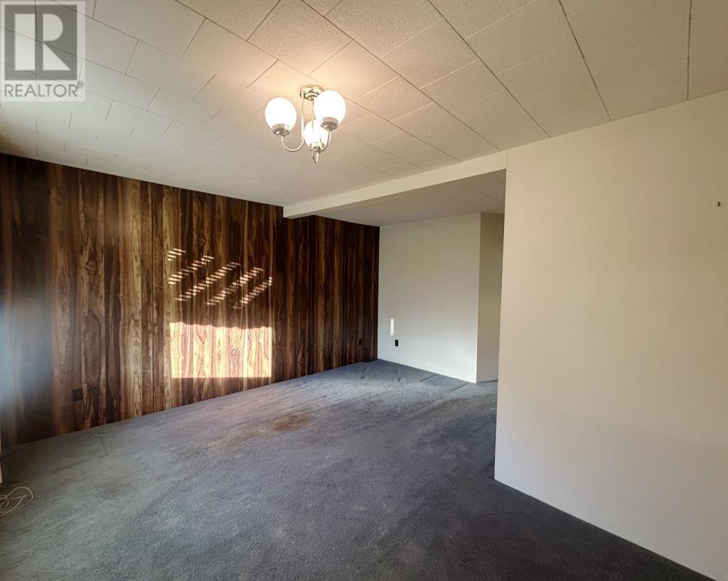 826 Smith Avenue, Fort Frances, Ontario  P9A 2K2 - Photo 7 - TB253420