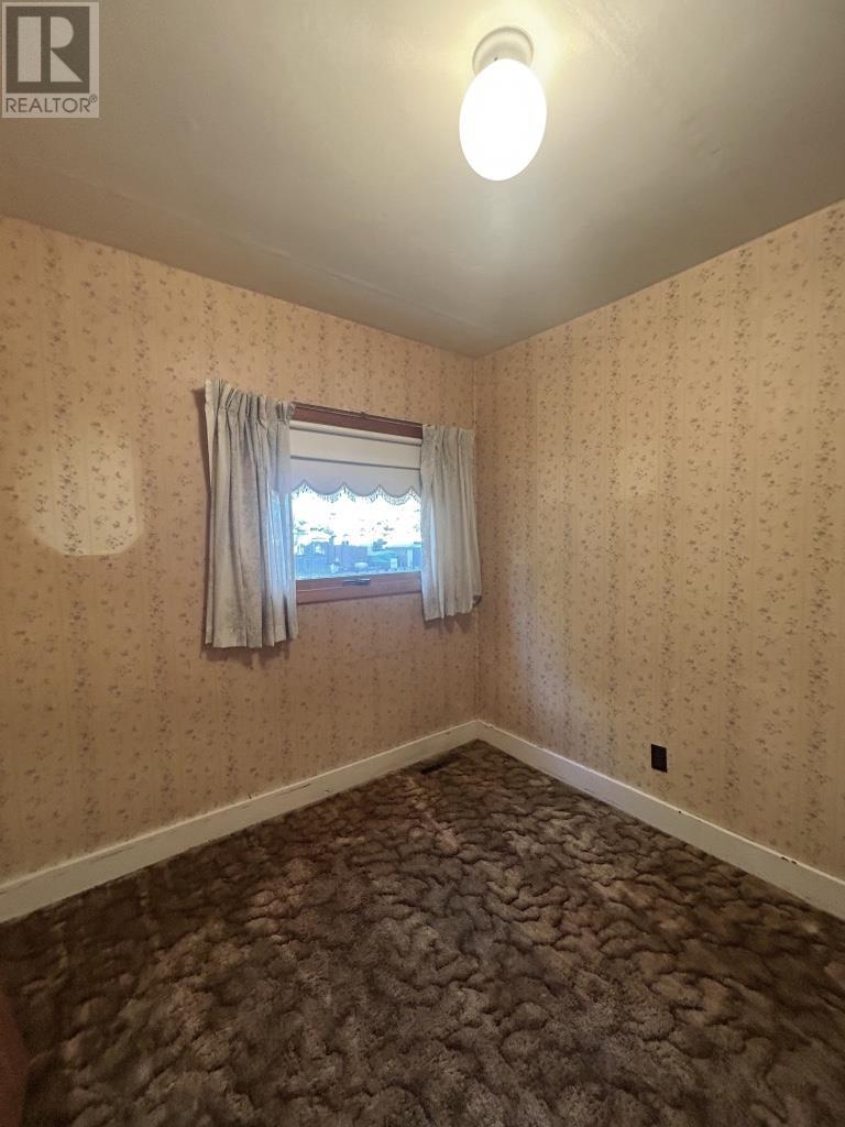 826 Smith Avenue, Fort Frances, Ontario  P9A 2K2 - Photo 9 - TB253420